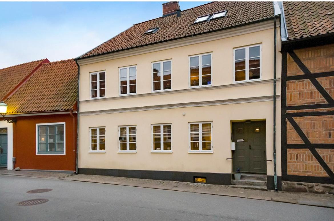 Hotel Apartments in the center of Ystad - Image 1