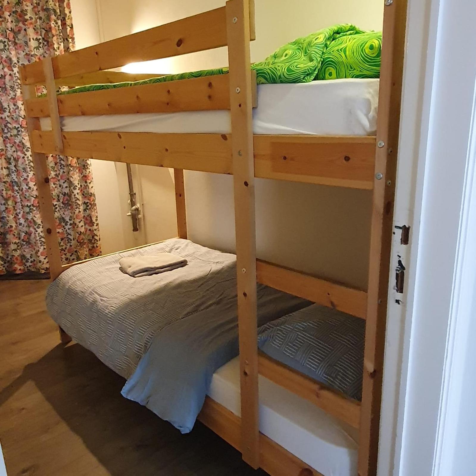 3 bedroom apartment nearby the sea