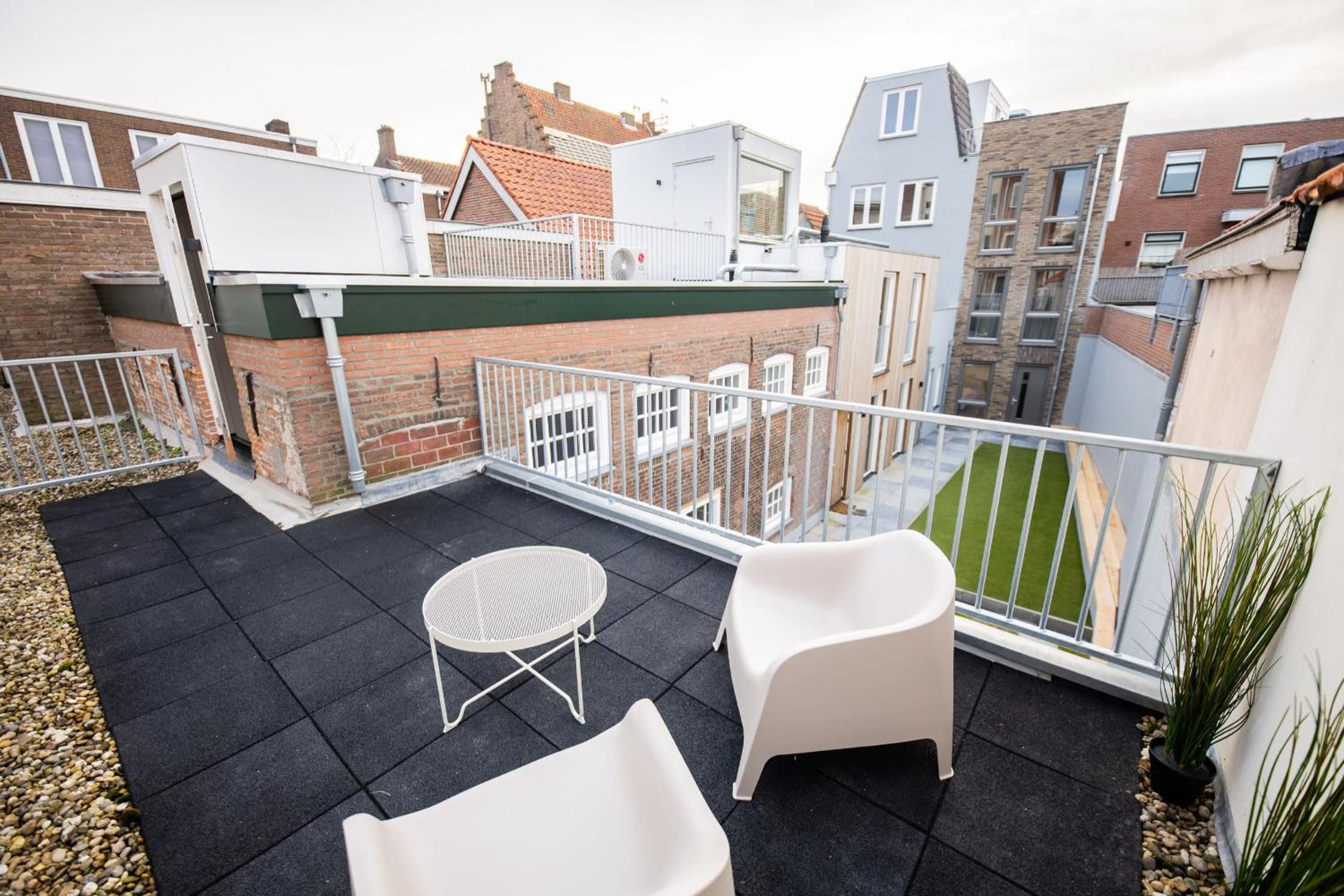 Charming 60m2 One-Bedroom Apartment - WE39B view 2