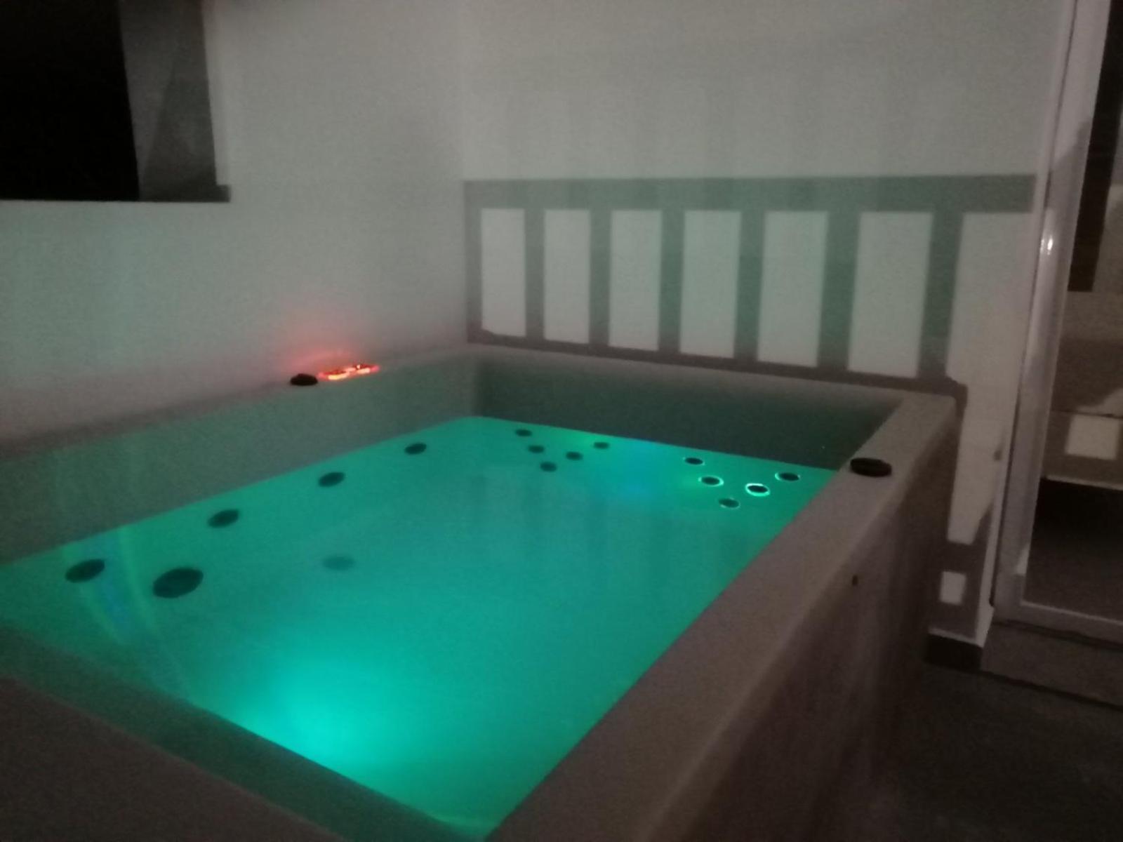 Enilion Luxury Suites