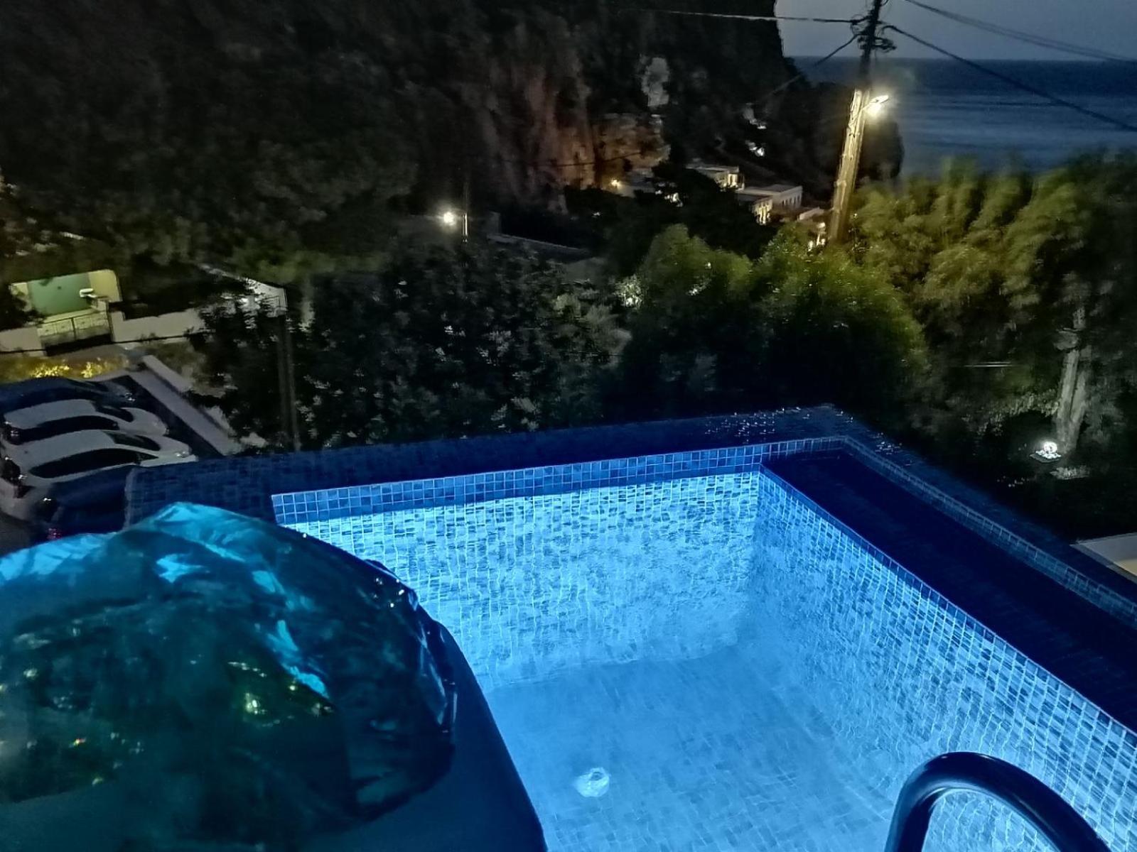 Enilion Luxury Suites