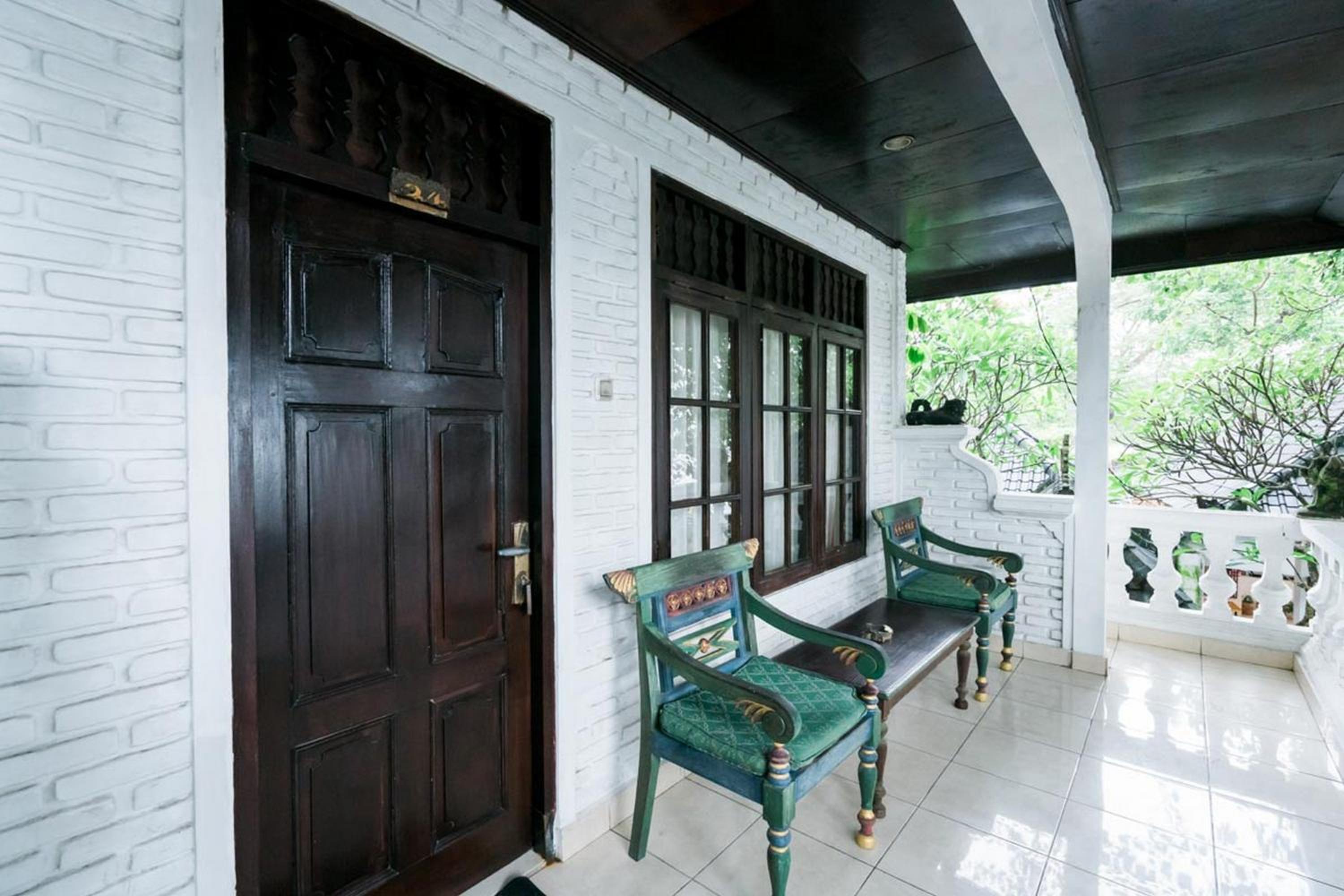 Urbanview Hotel Ananda Beach Sanur view 3