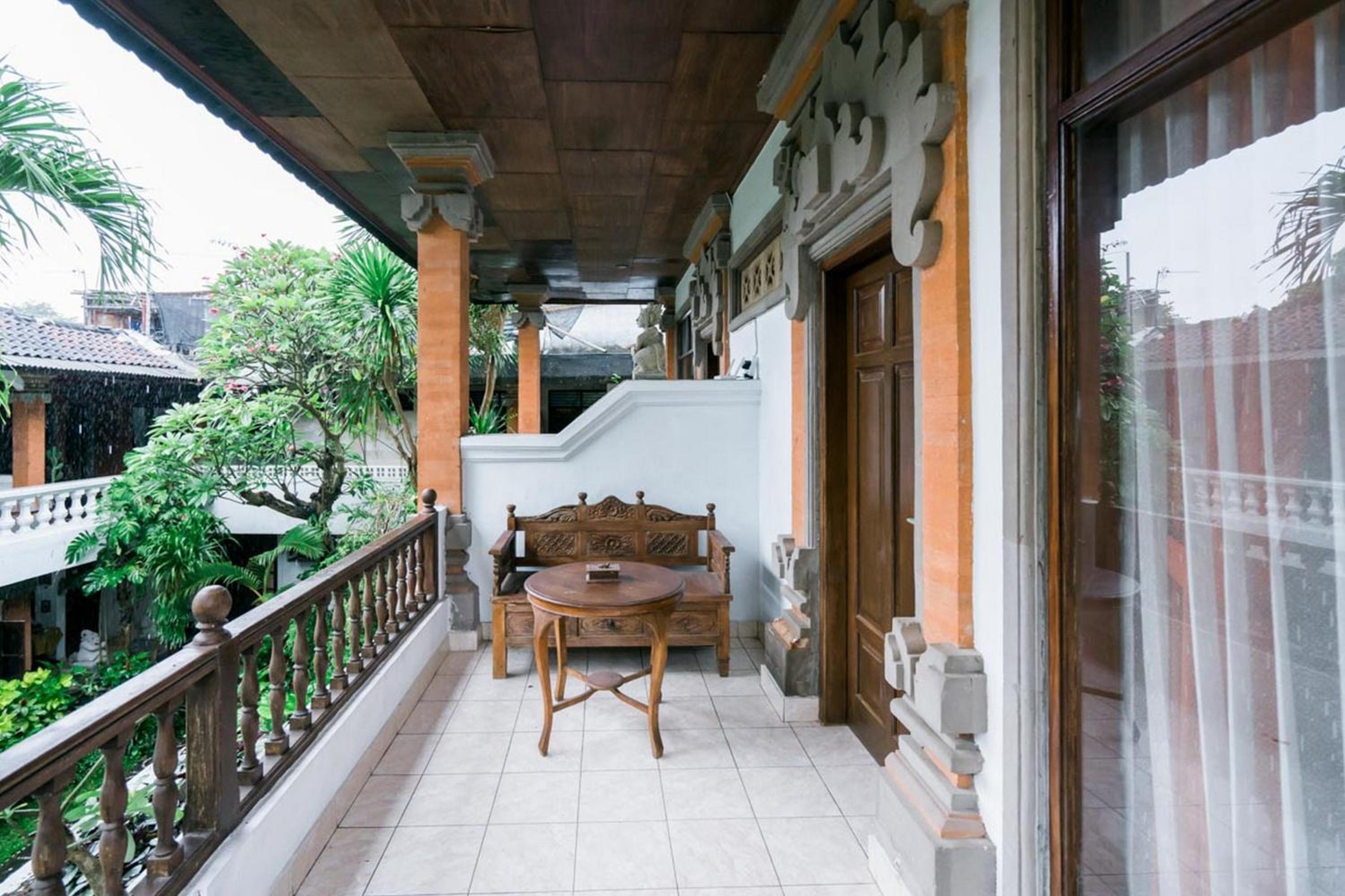 Urbanview Hotel Ananda Beach Sanur view 5