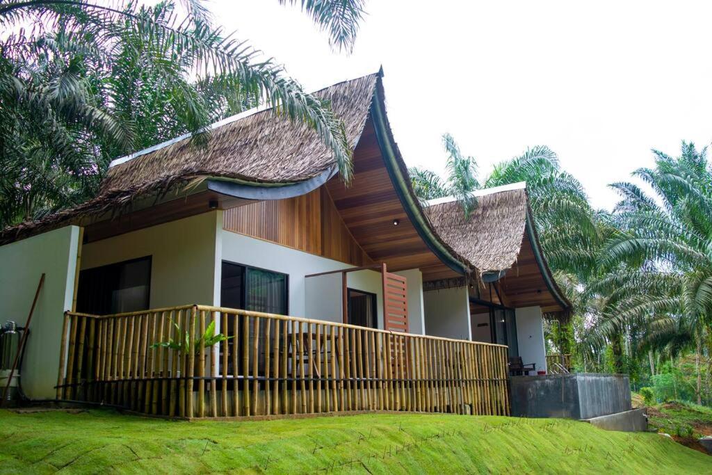 Zen Forest Entire Villa with Private Pool at Karak photo 1