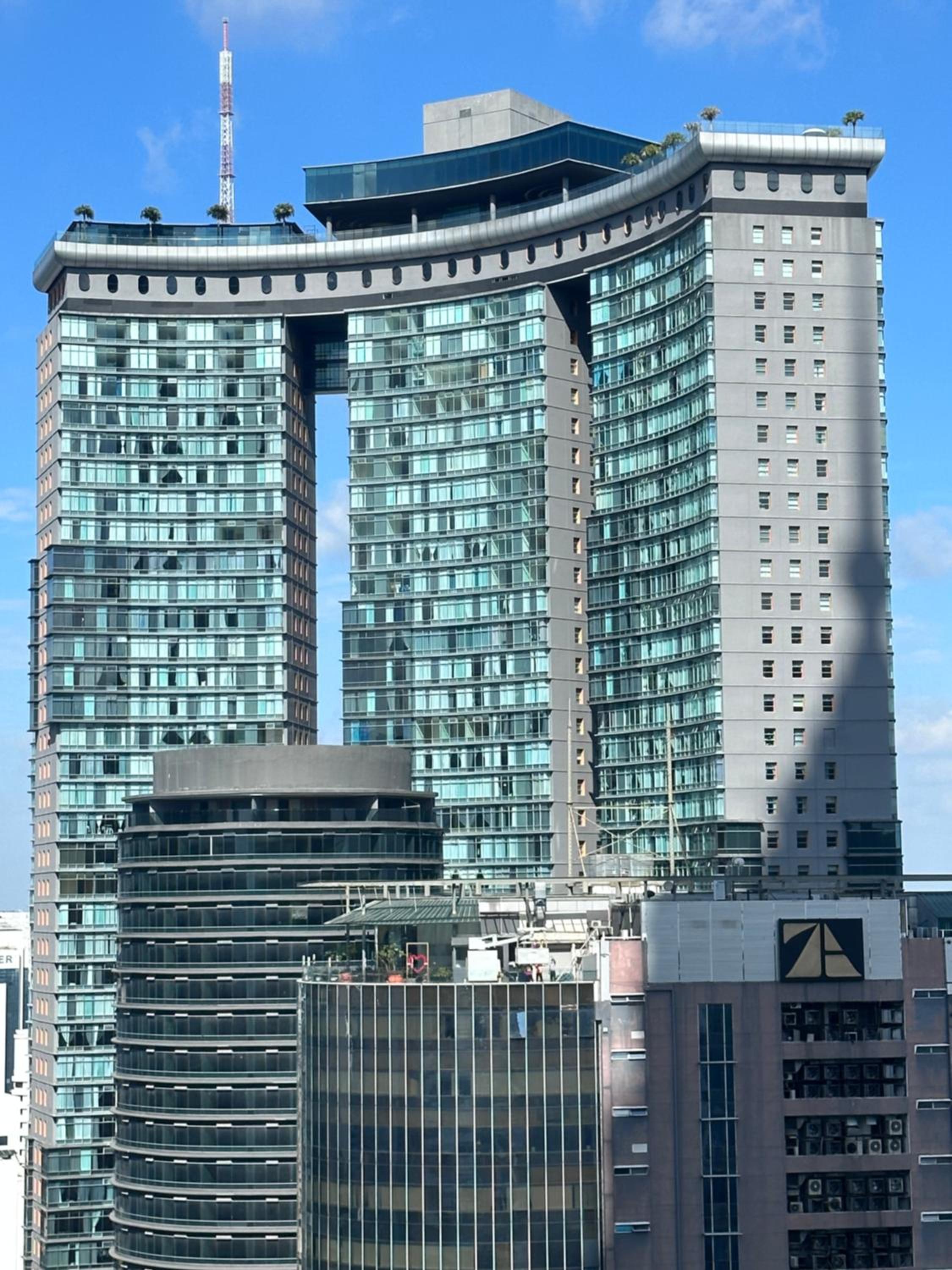 KLCC Skysuites with Private Balcony and Terrace