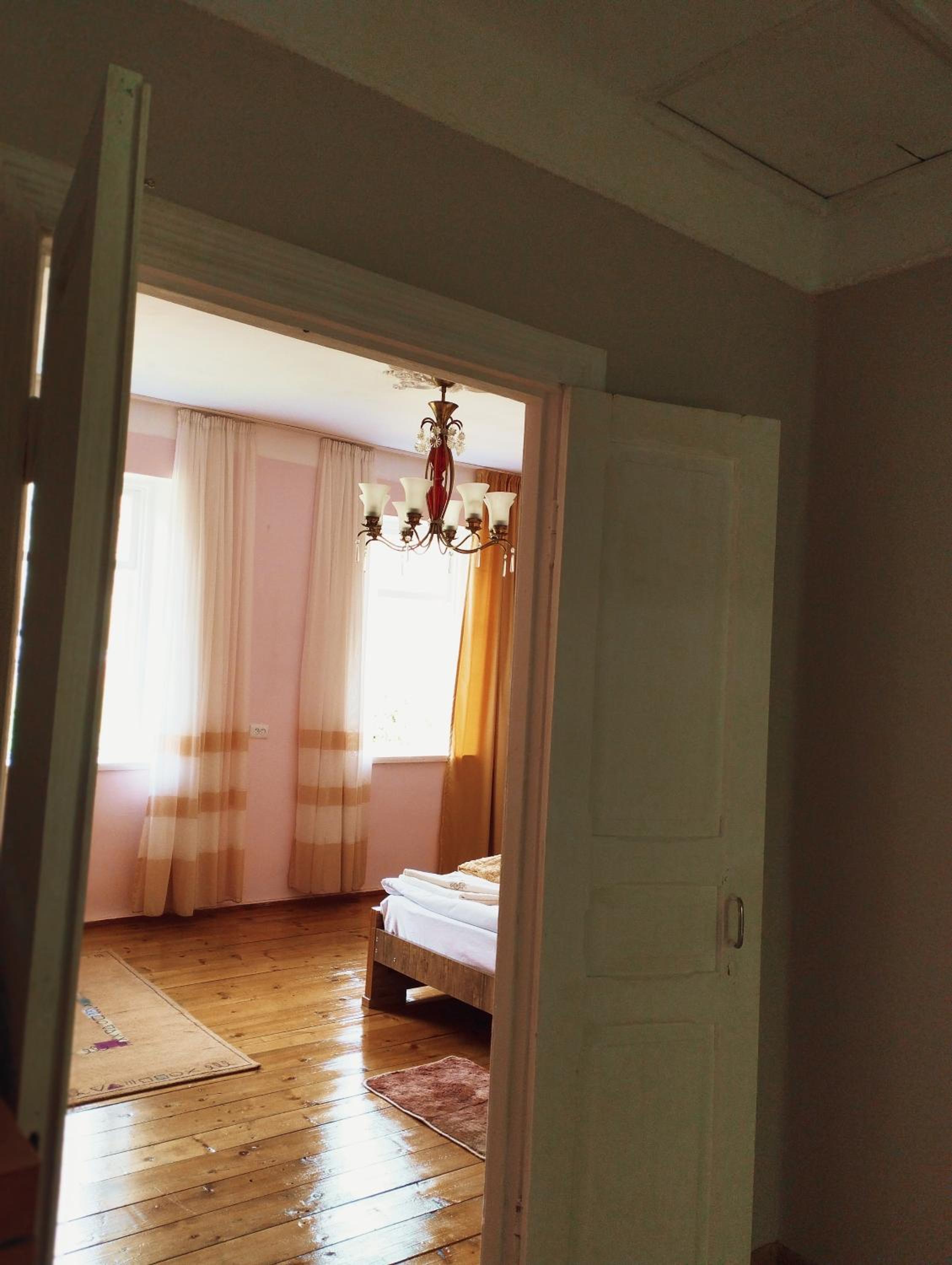 Photo 29