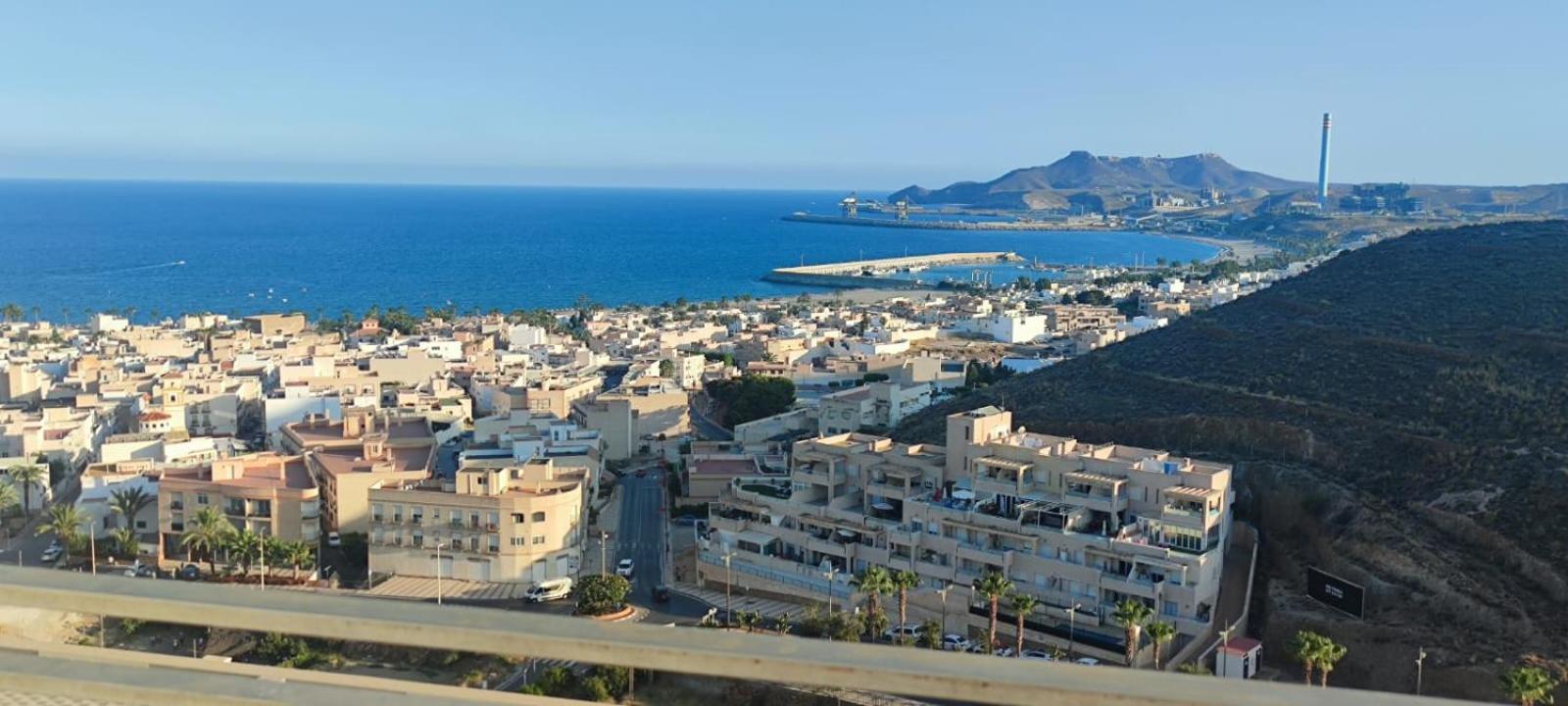 APARTAMENTO TURÍSTICO CARBONERAS