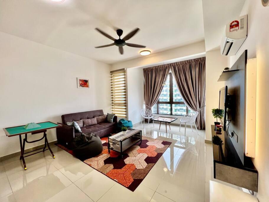 New Bali Kota-1Room/4-5pax/nr jonkerstreet 10minit photo 6