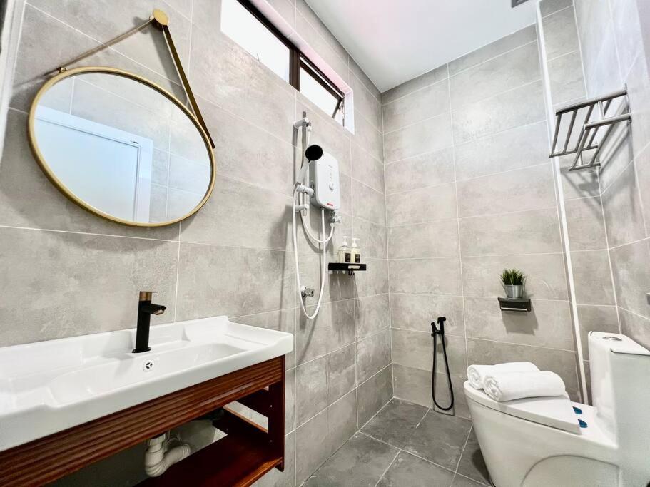 Klebang Melaka Private Pool 12pax-4BR-Sing K-Coway photo 8
