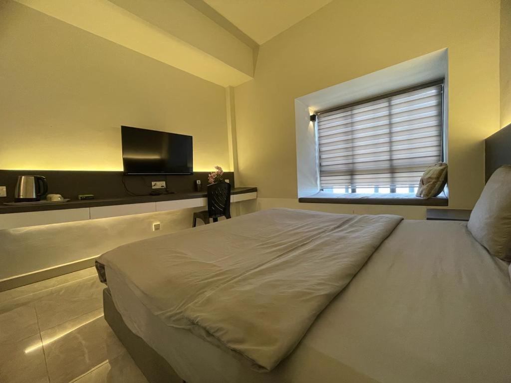 Imperio,Res - Unique -- Private Room -- 2pax photo 2