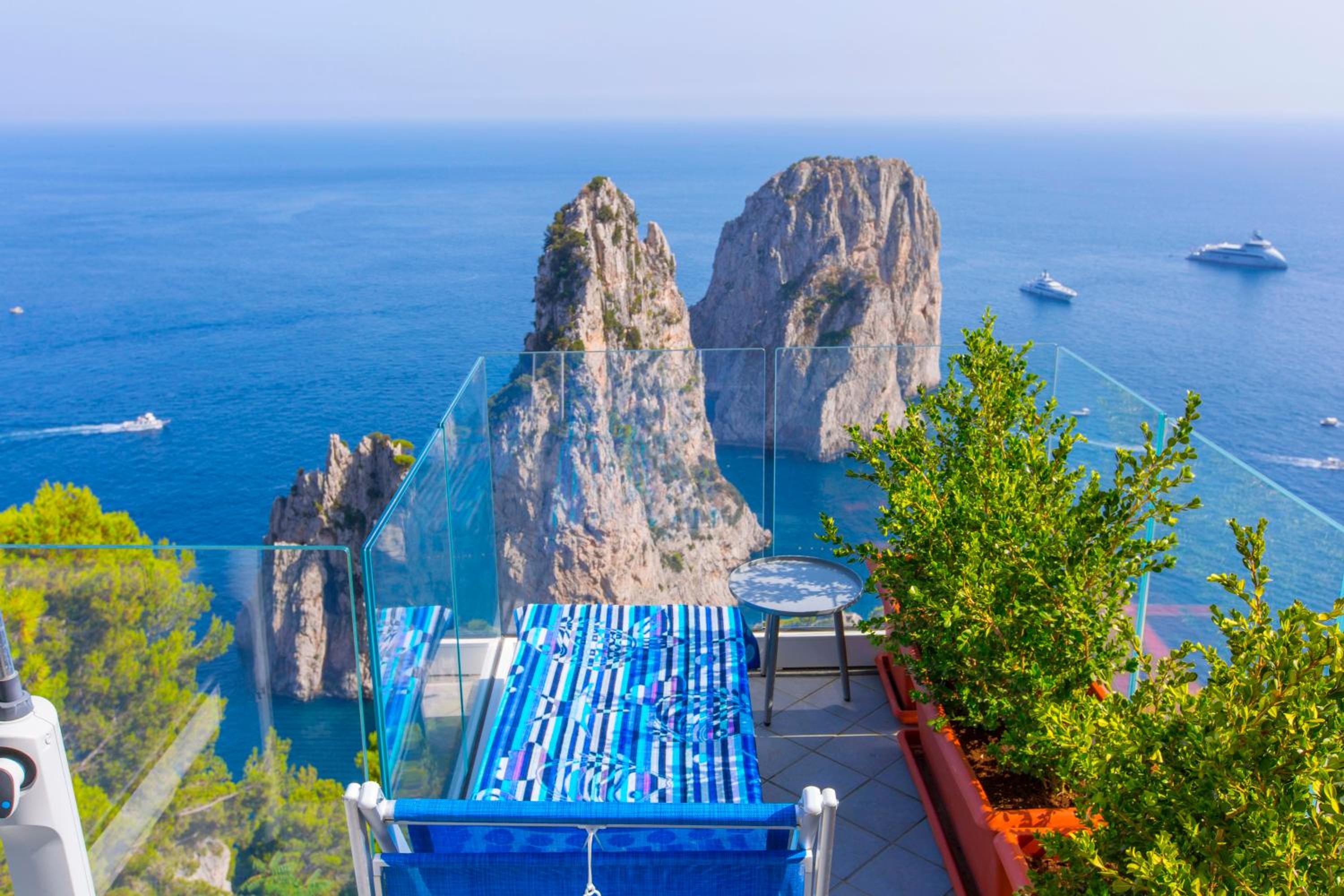 Faraglionensis MonaconeHouse Villa