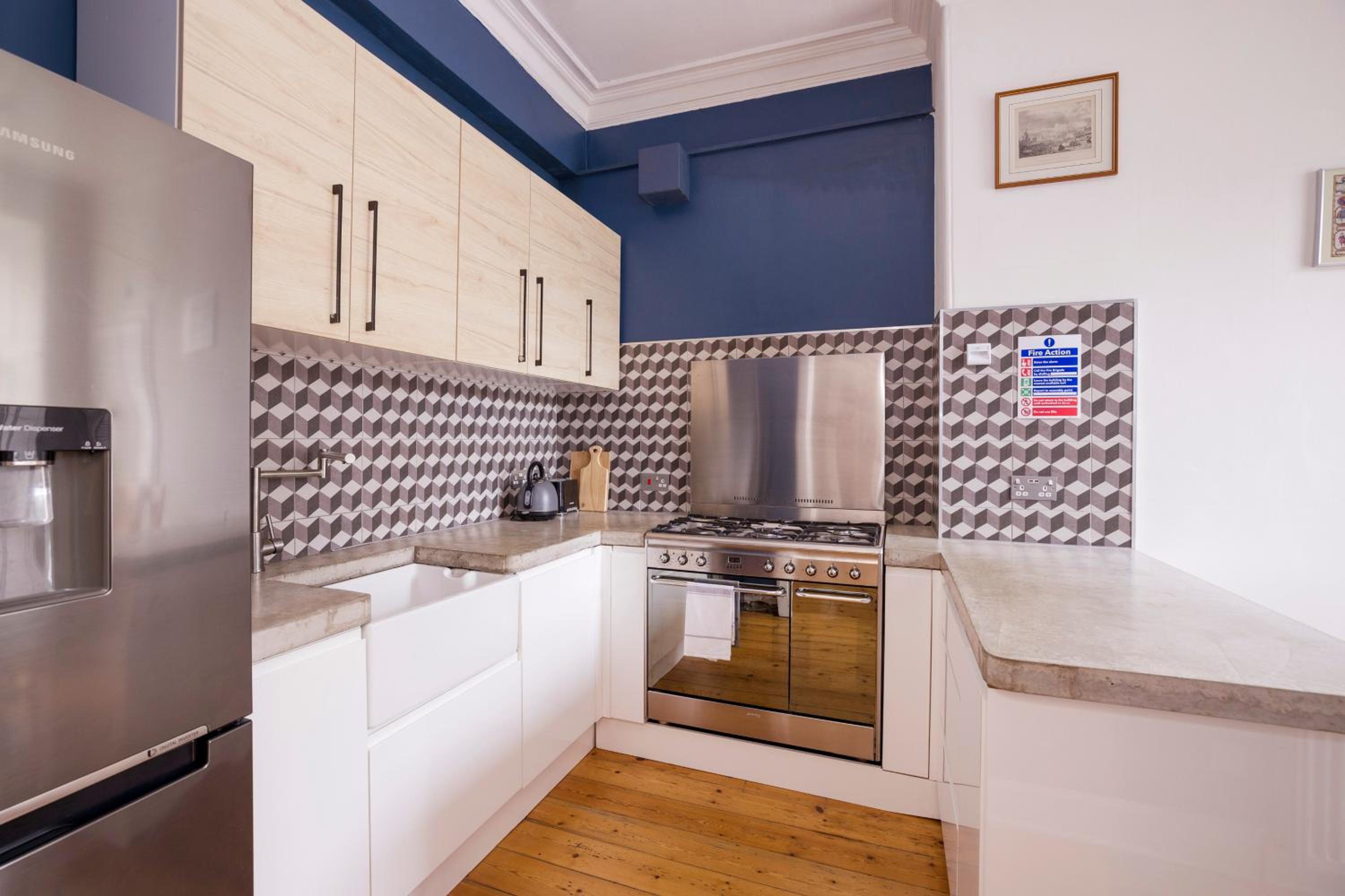 JOIVY Splendid Apartment near Haymarket view 4