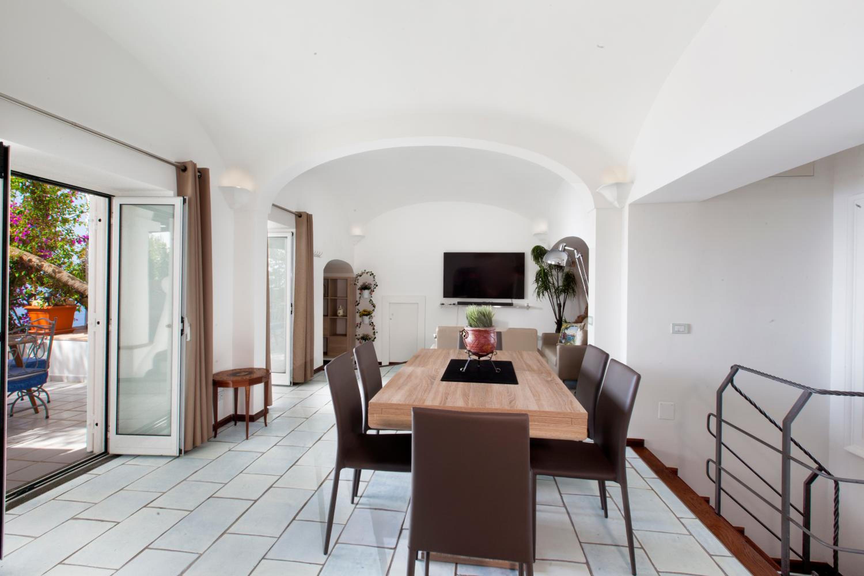 Faraglionensis MonaconeHouse Villa