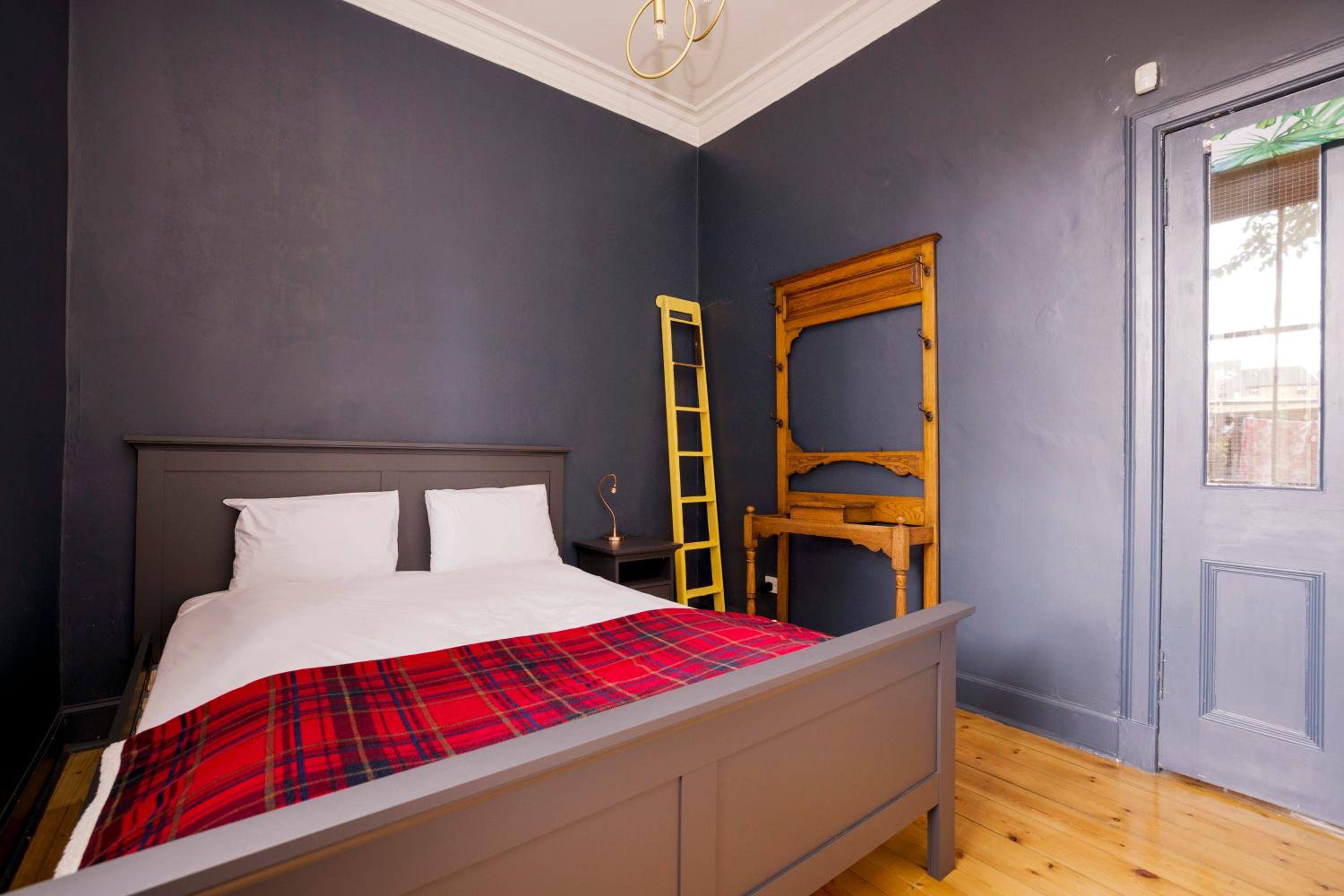 JOIVY Splendid Apartment near Haymarket view 2