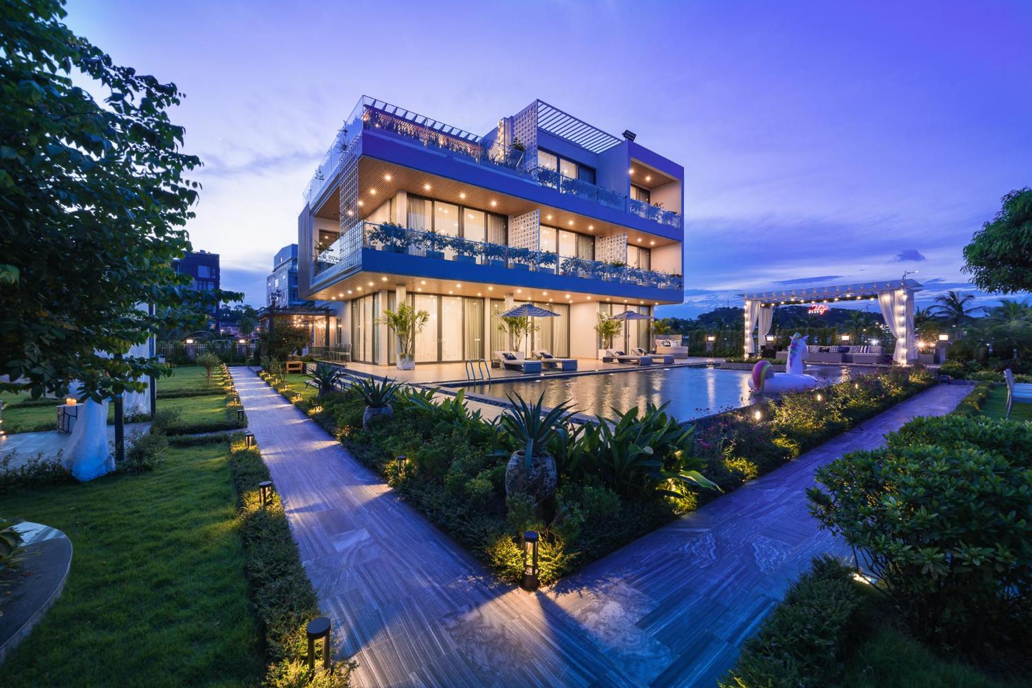 Hotel Tahagi Villa Tuan Chau Ha Long by HOFs - Image 1