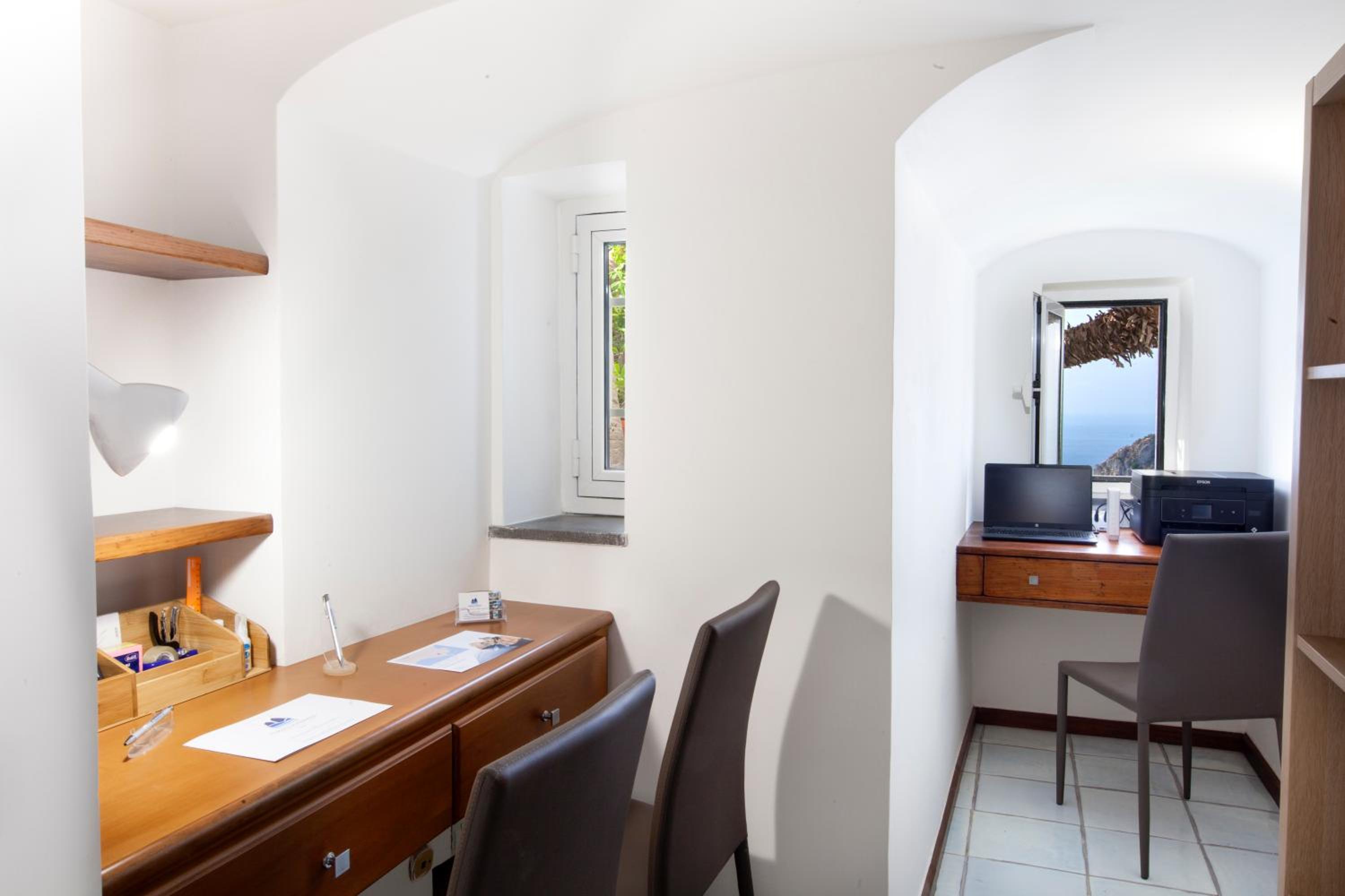 Faraglionensis MonaconeHouse Villa