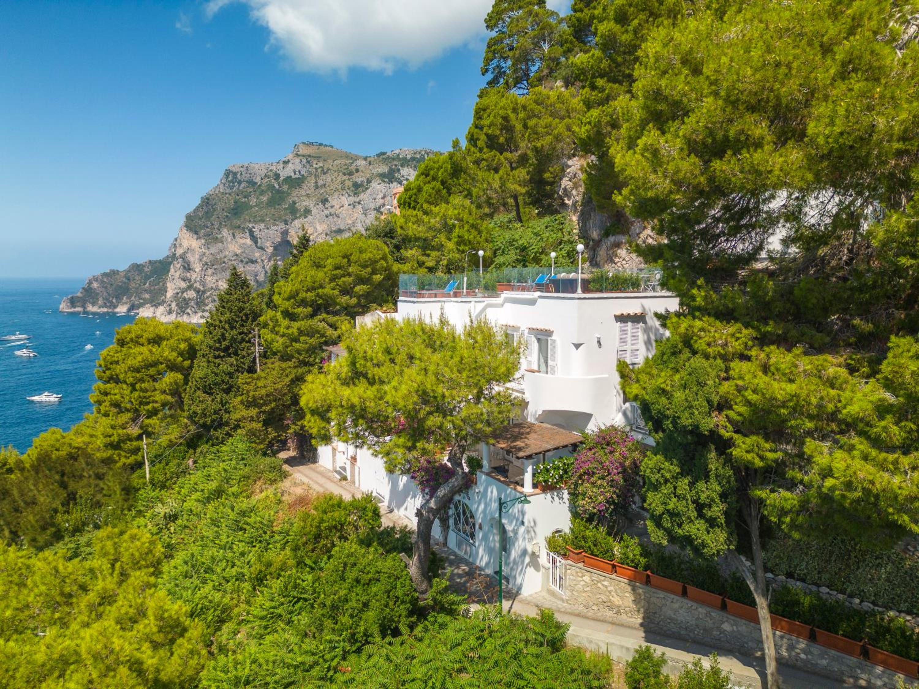 Faraglionensis MonaconeHouse Villa