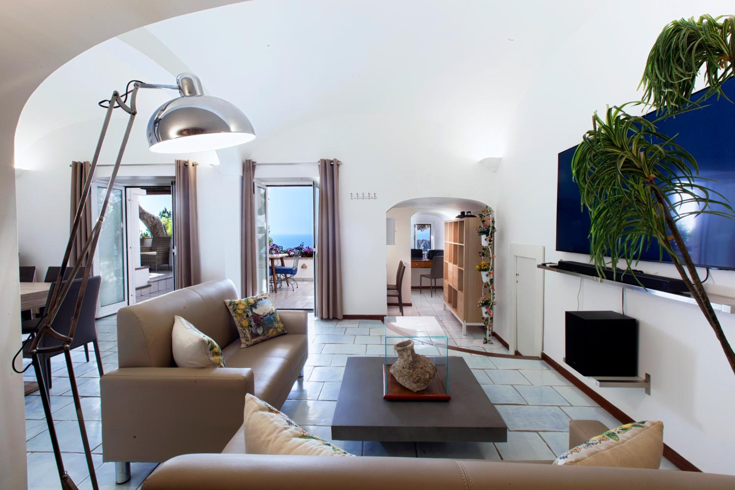 Faraglionensis MonaconeHouse Villa