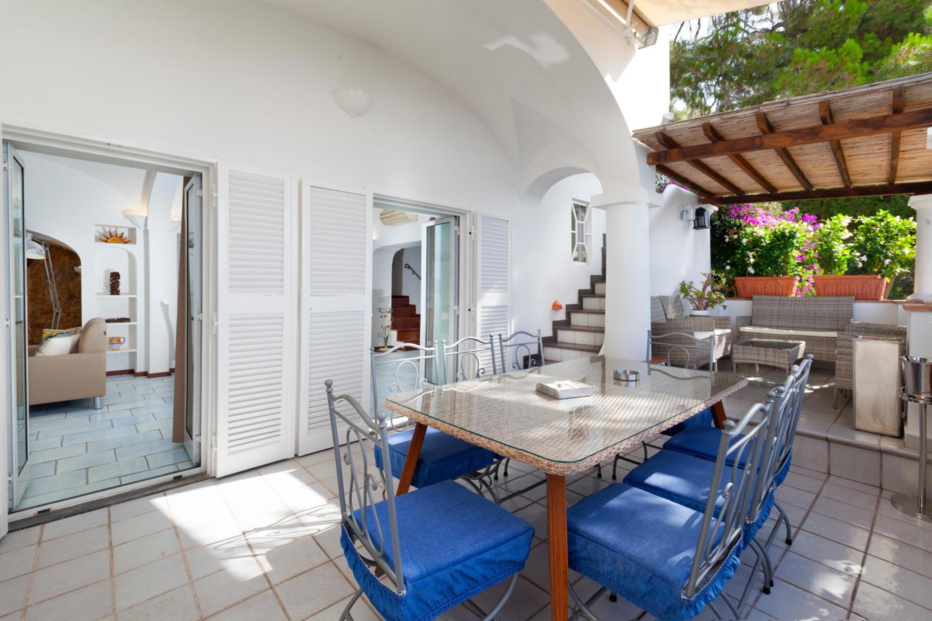 Faraglionensis MonaconeHouse Villa