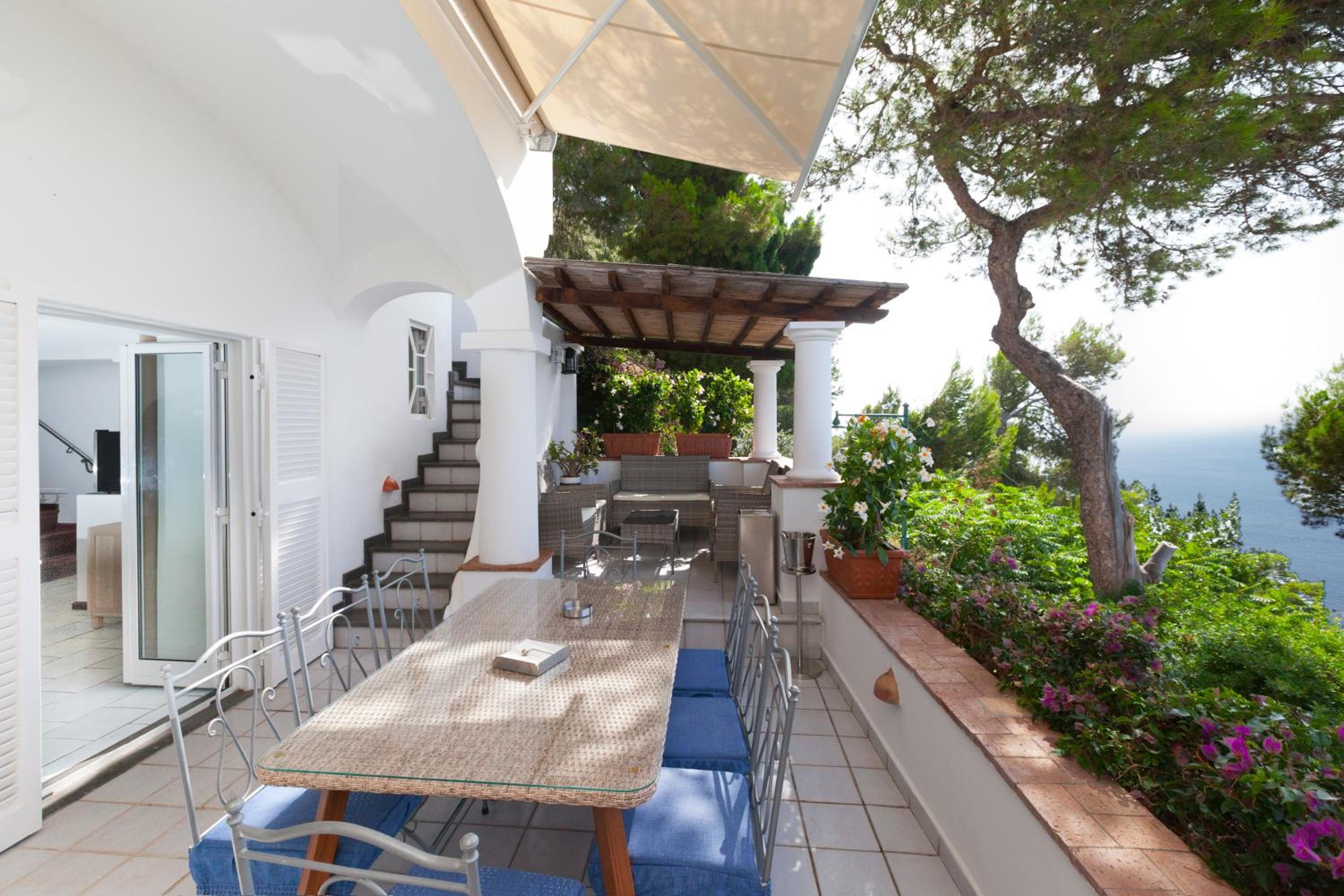 Faraglionensis MonaconeHouse Villa