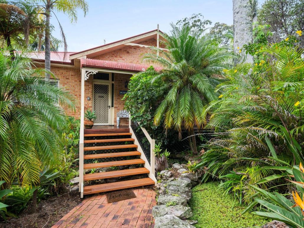 Jacaranda Villa Korora Beach NSW