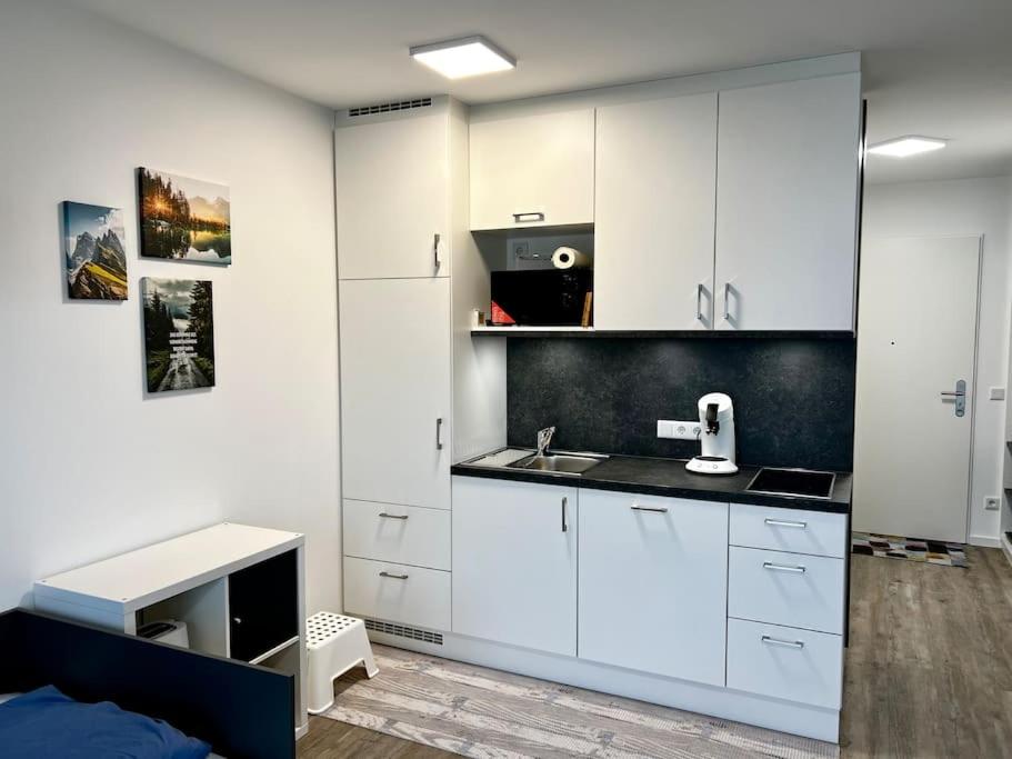 Carefree Mikroapartment inkl. Balkon + Tiefgarage
