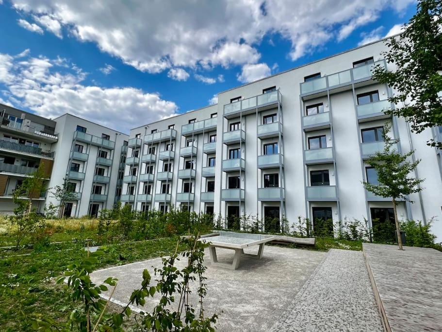 Carefree Mikroapartment inkl. Balkon + Tiefgarage