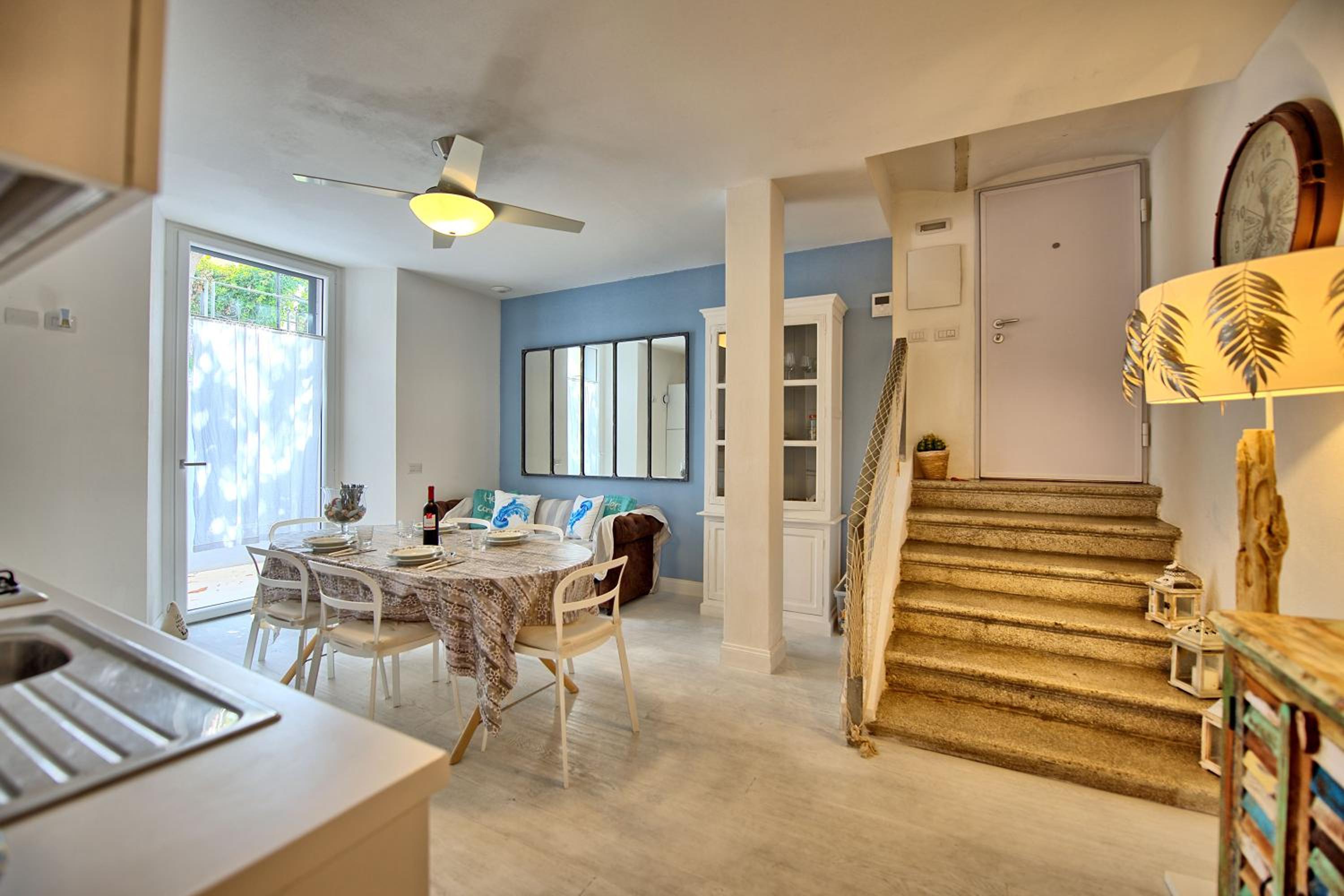 Casa Riva by PosarelliVillas view 2
