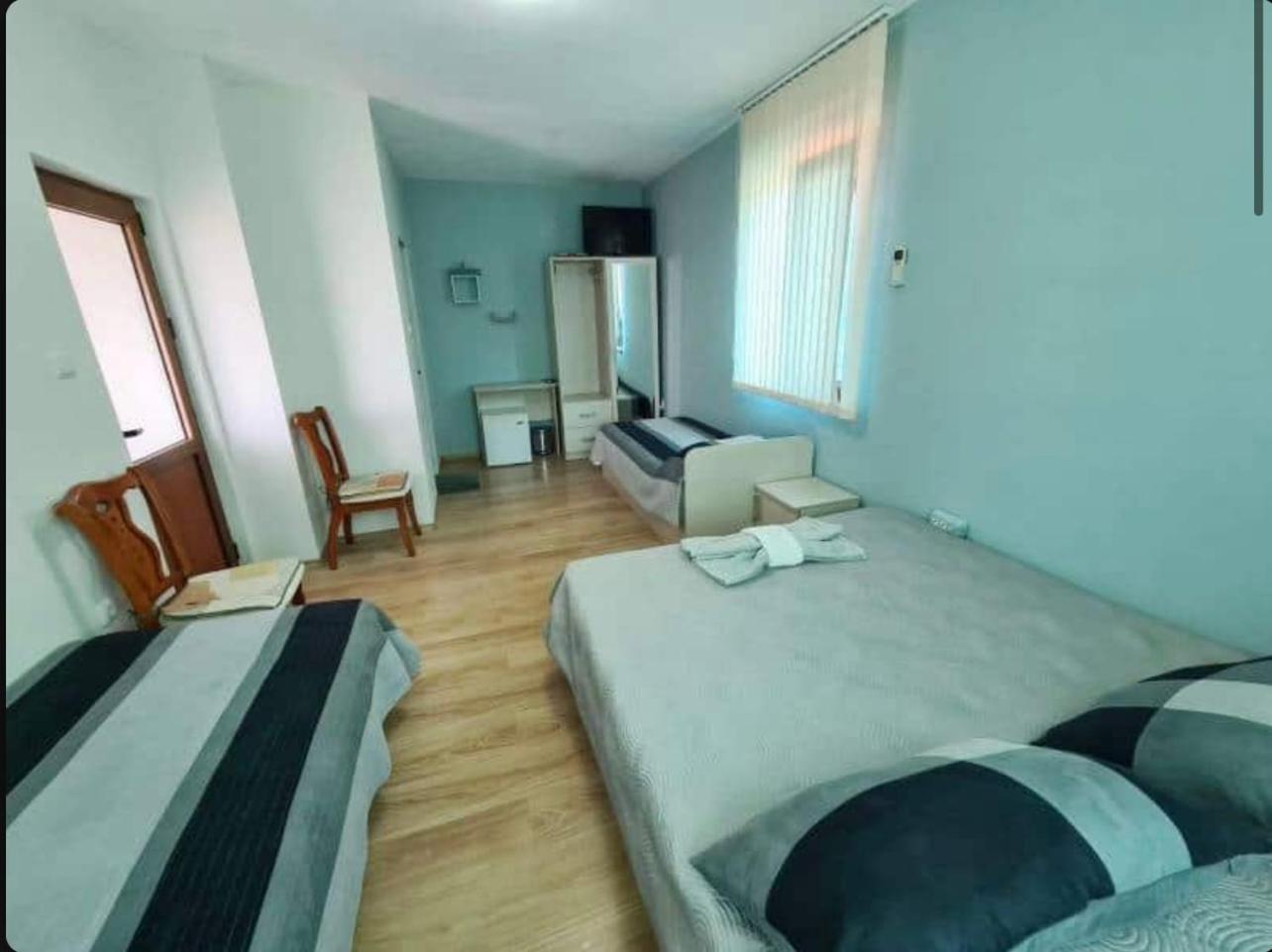 House Varna-3