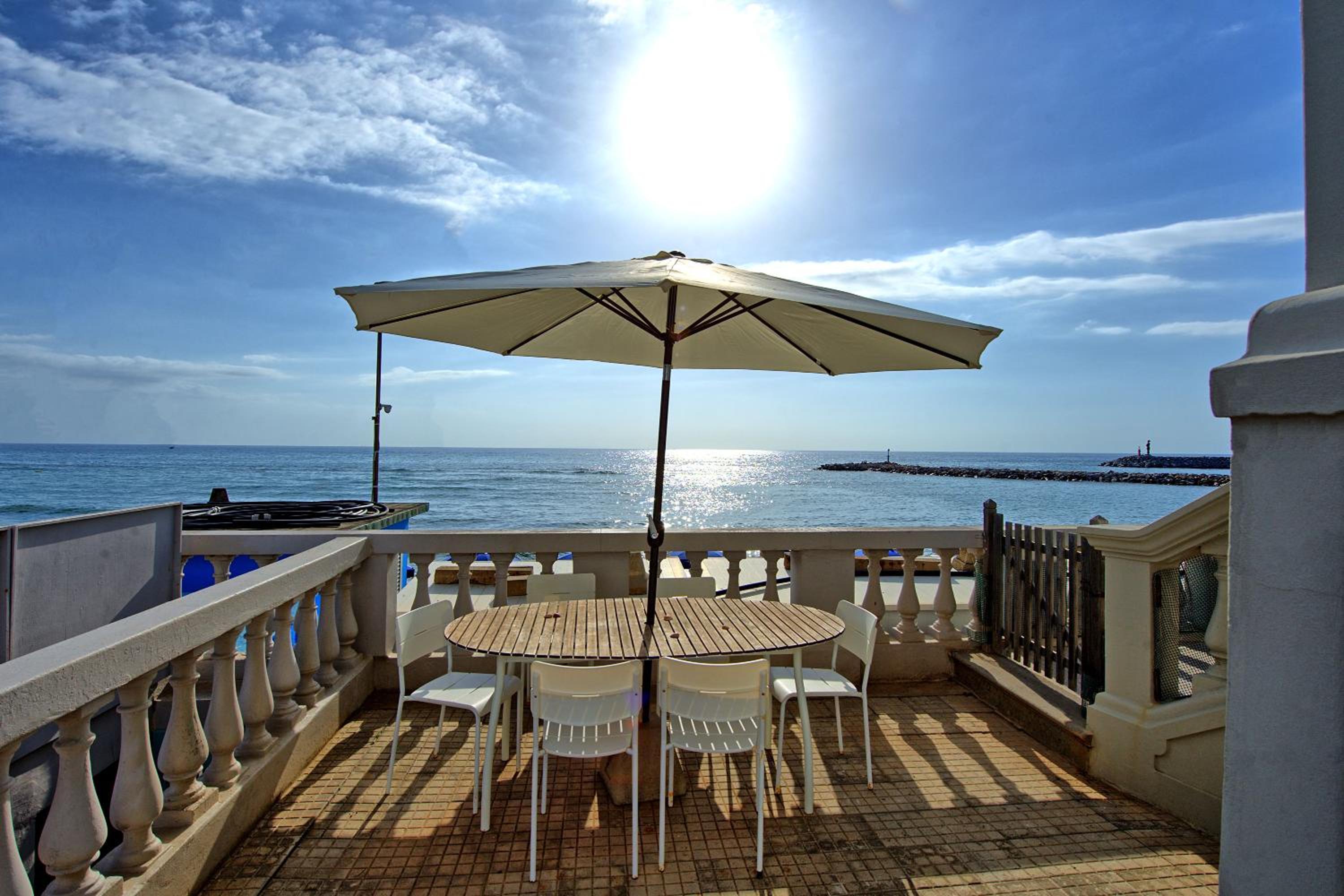 Casa Riva by PosarelliVillas view 5