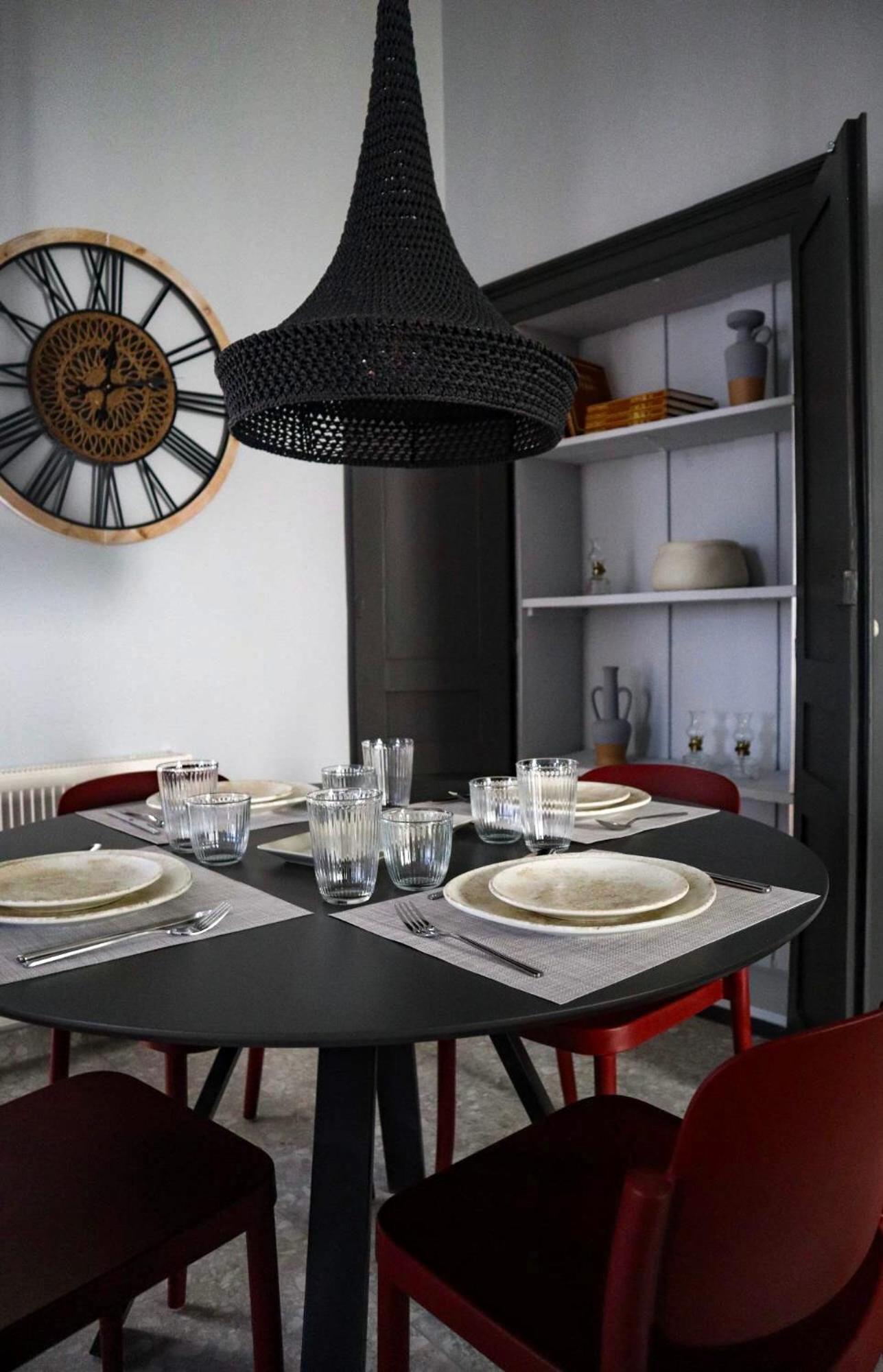 Thiseas Luxury Apartment