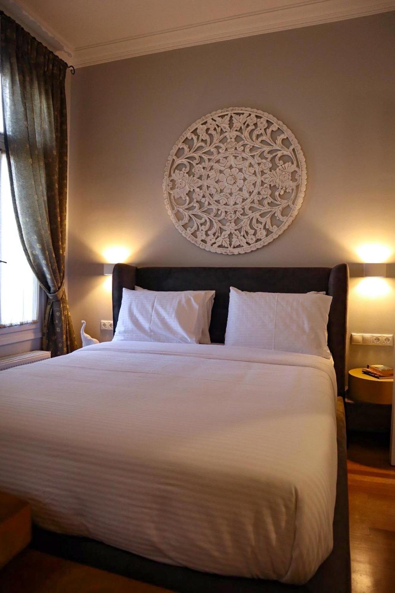 Thiseas Luxury Apartment