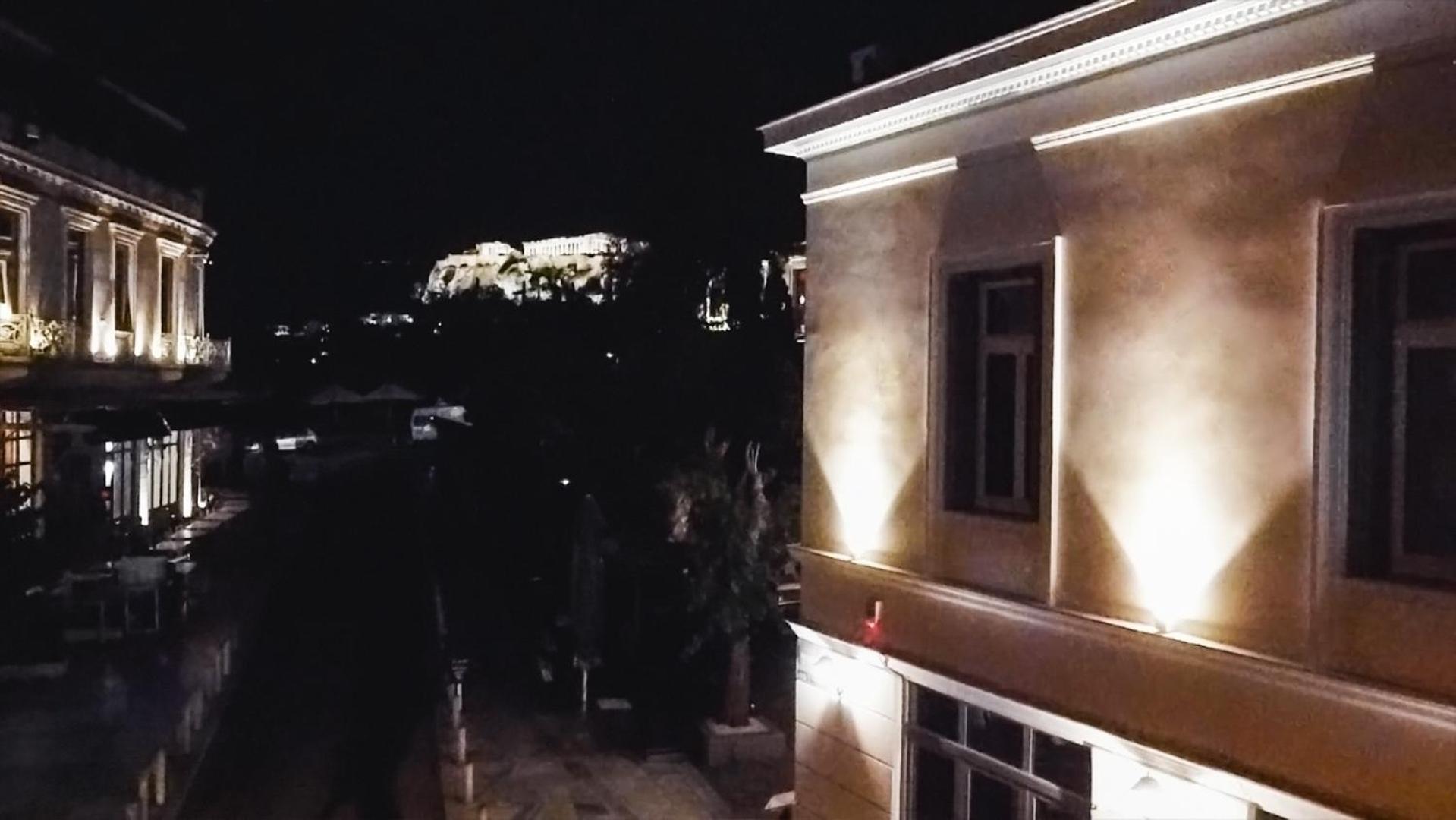 Thiseas Luxury Apartment