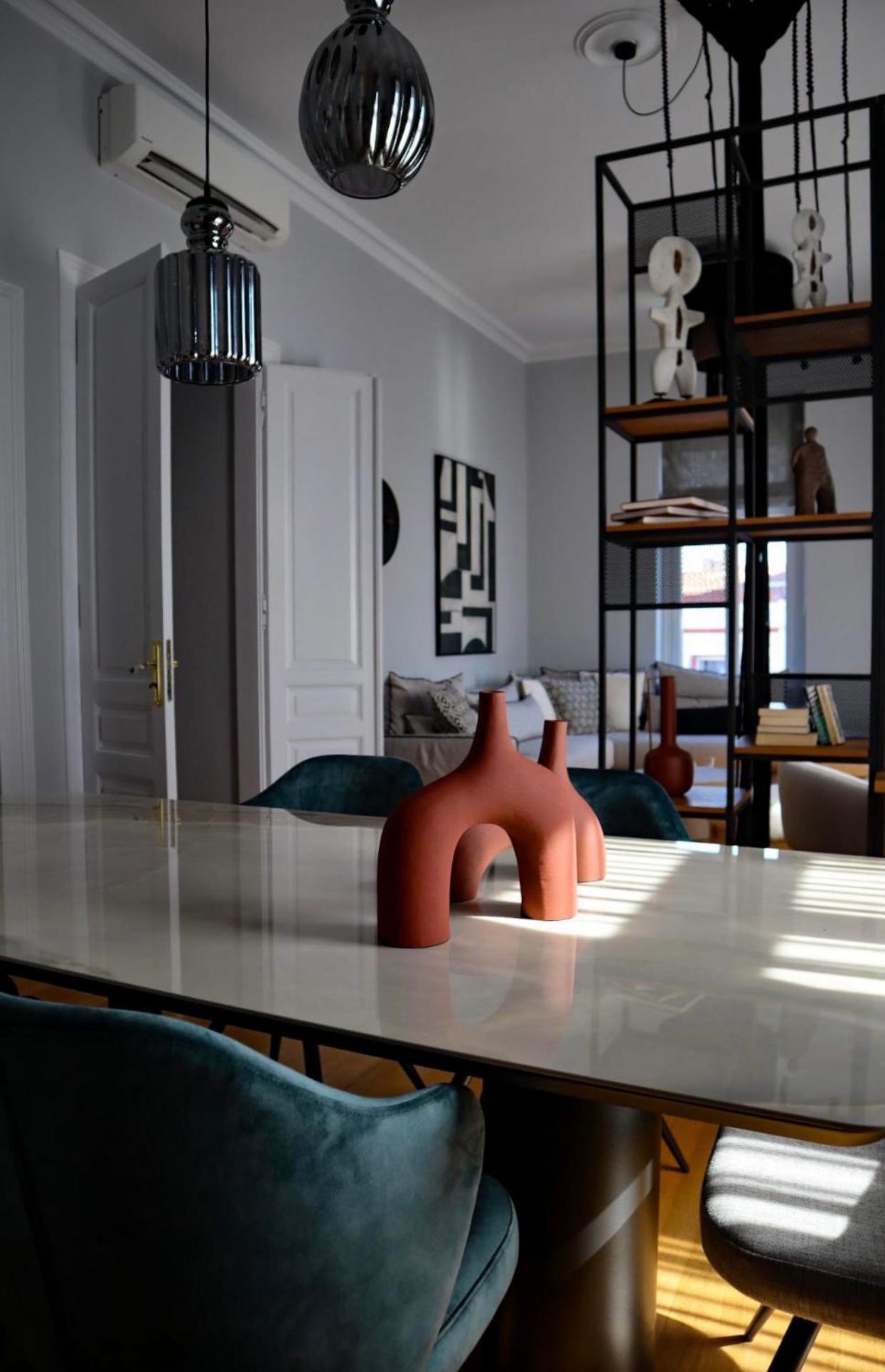Thiseas Luxury Apartment