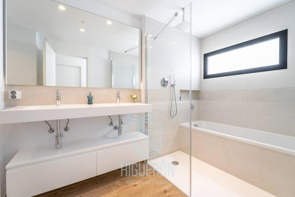 HigueronRentals Golden Sunrise