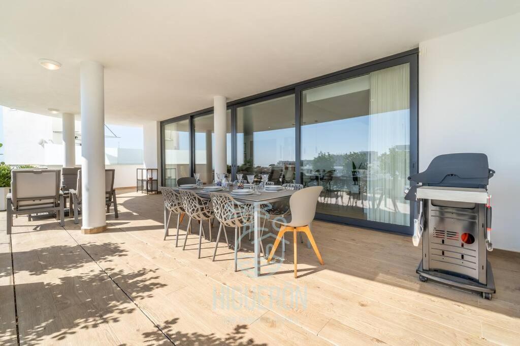 HigueronRentals Golden Sunrise