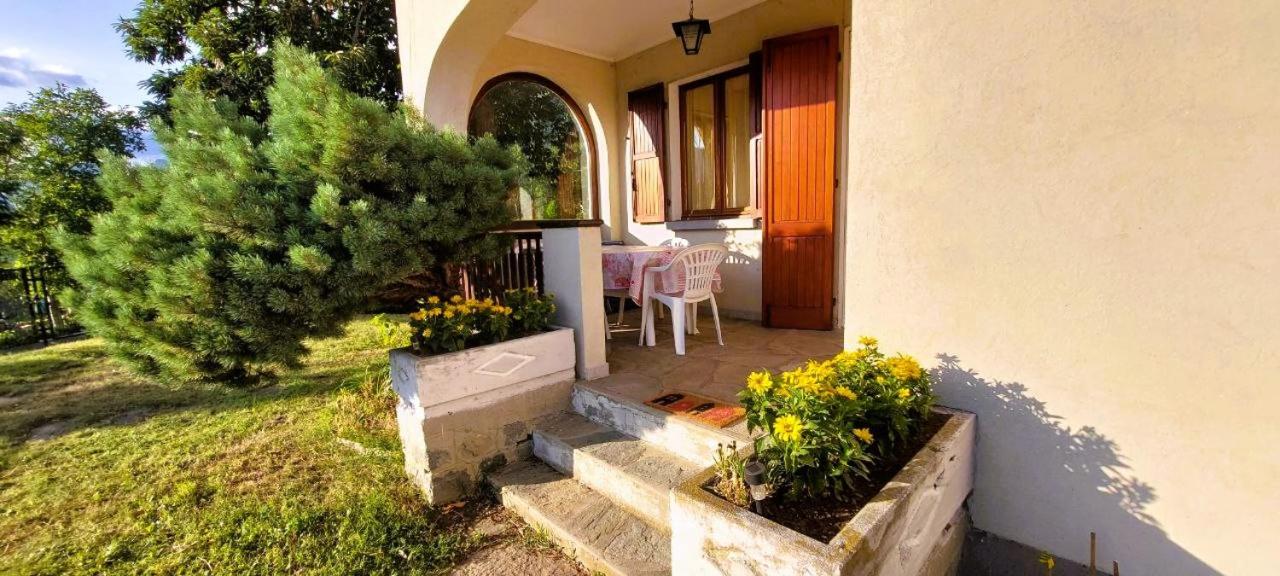 Casa in montagna con giardino privato recintato view 3