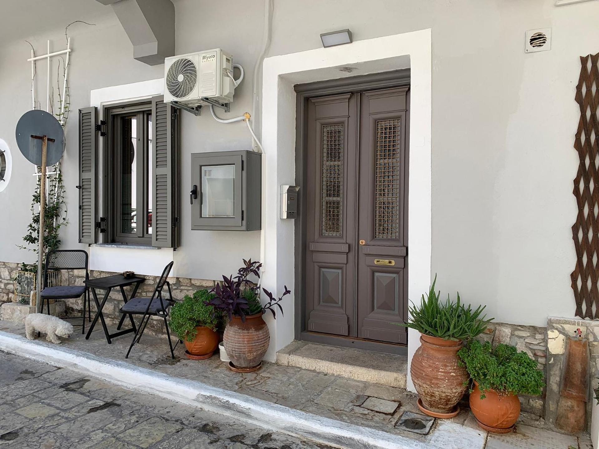 Pythagorion Harbour Studio