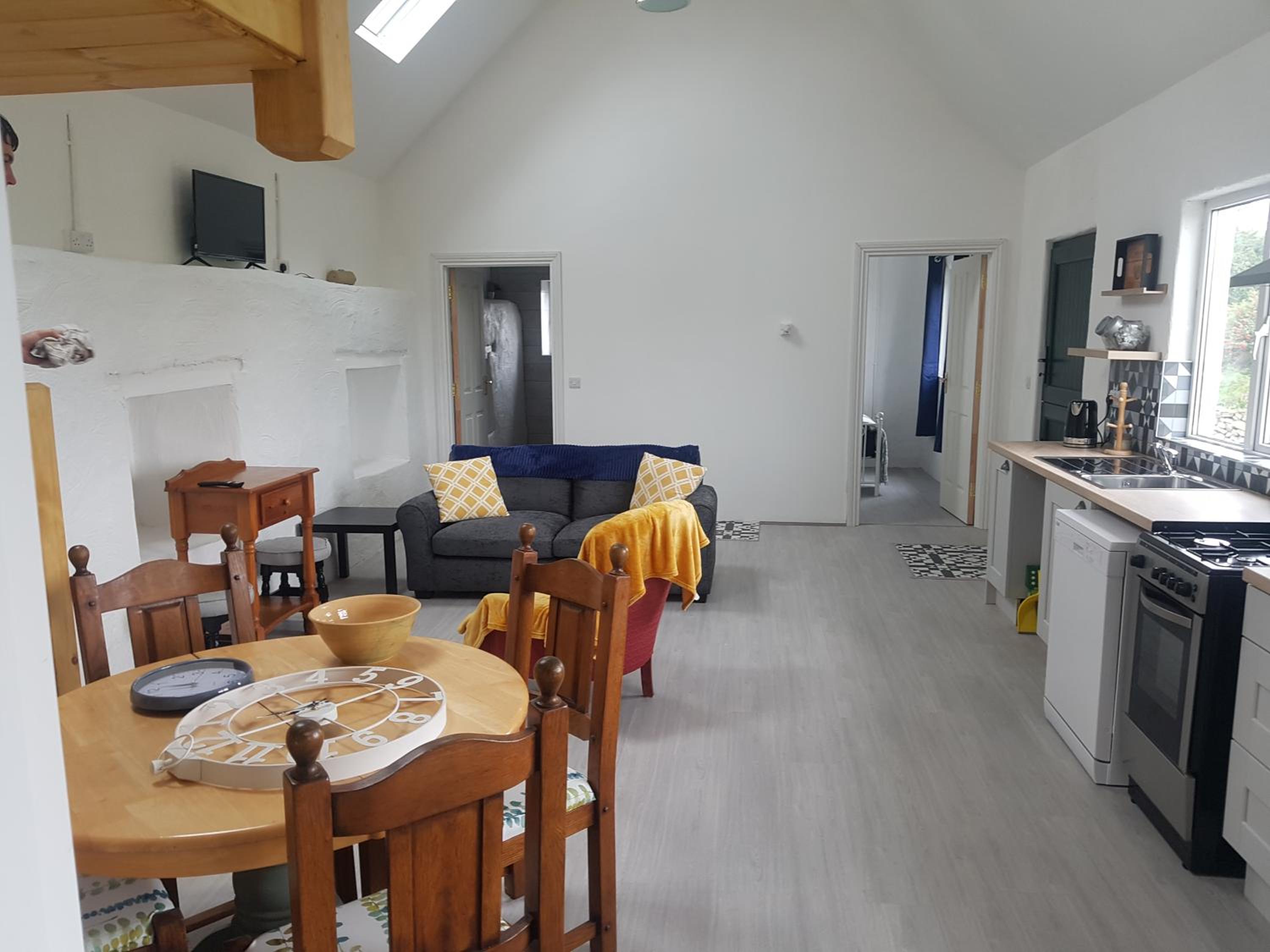 Fully Refurbished 200-Year-Old Farmhouse view 3