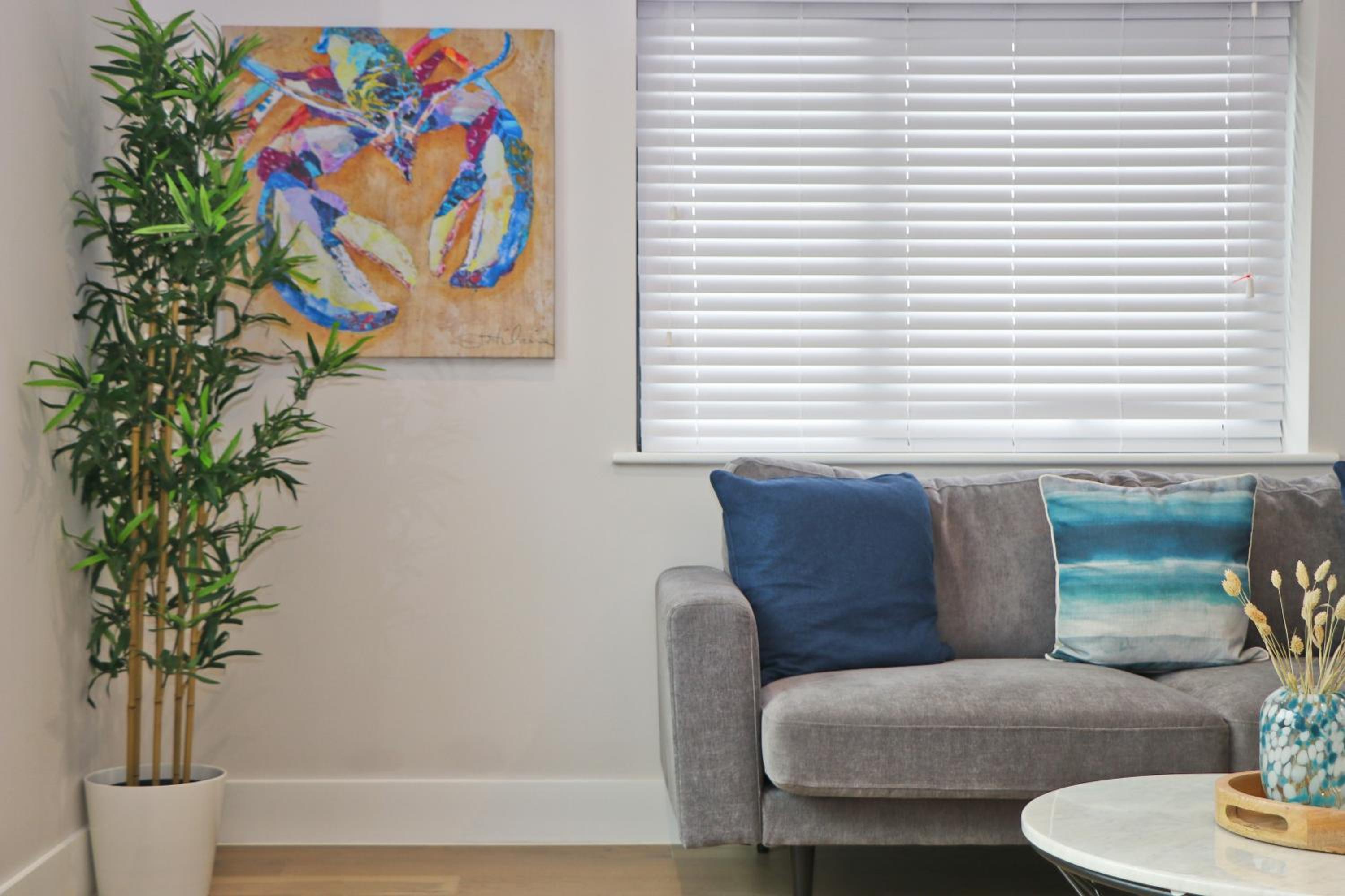 Luxury beachside sea view apartment view 5