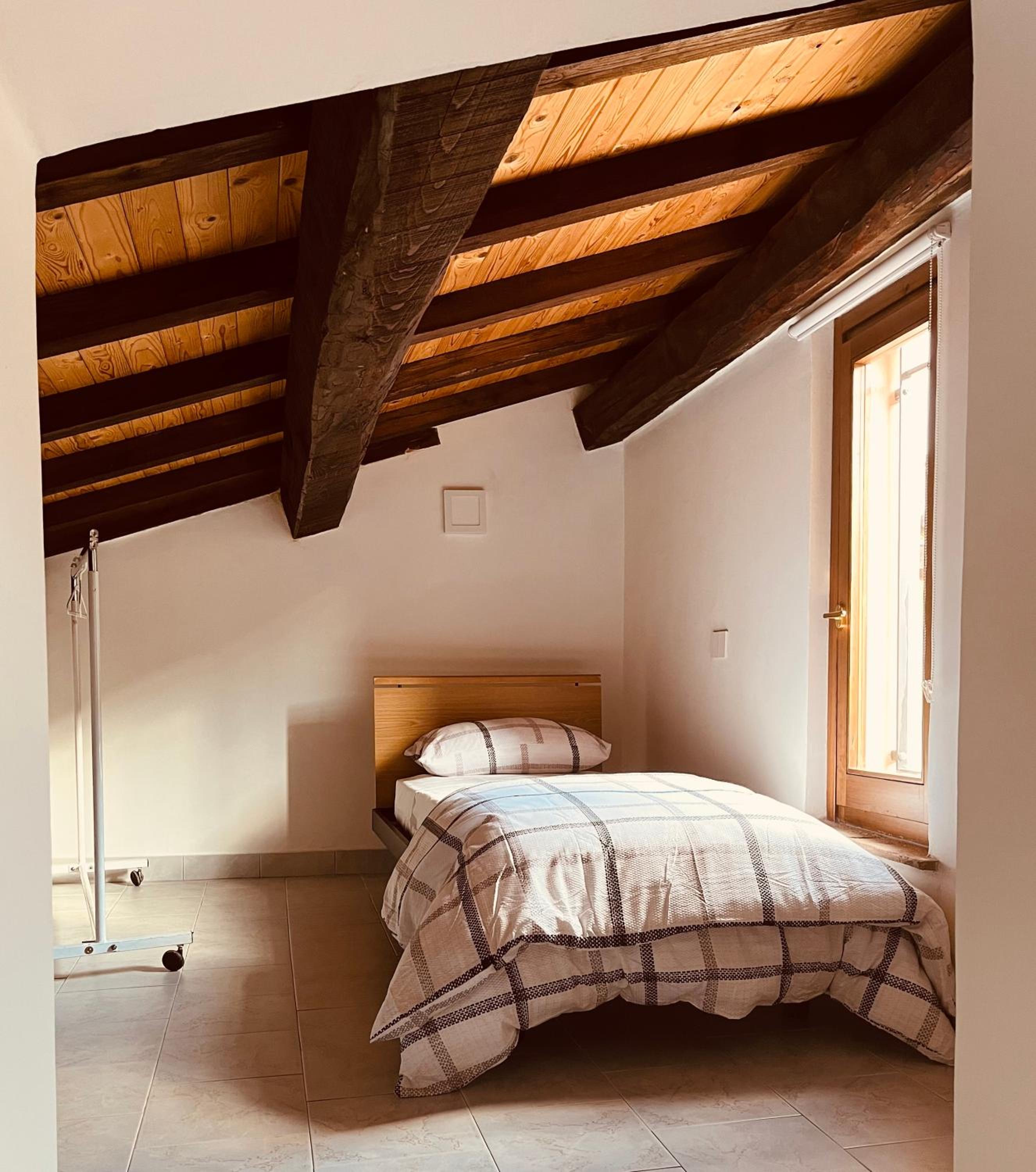 Casa in Umbria - nella Valle del Menotre vicino Rasiglia, Foligno, Assisi,Perugia view 2