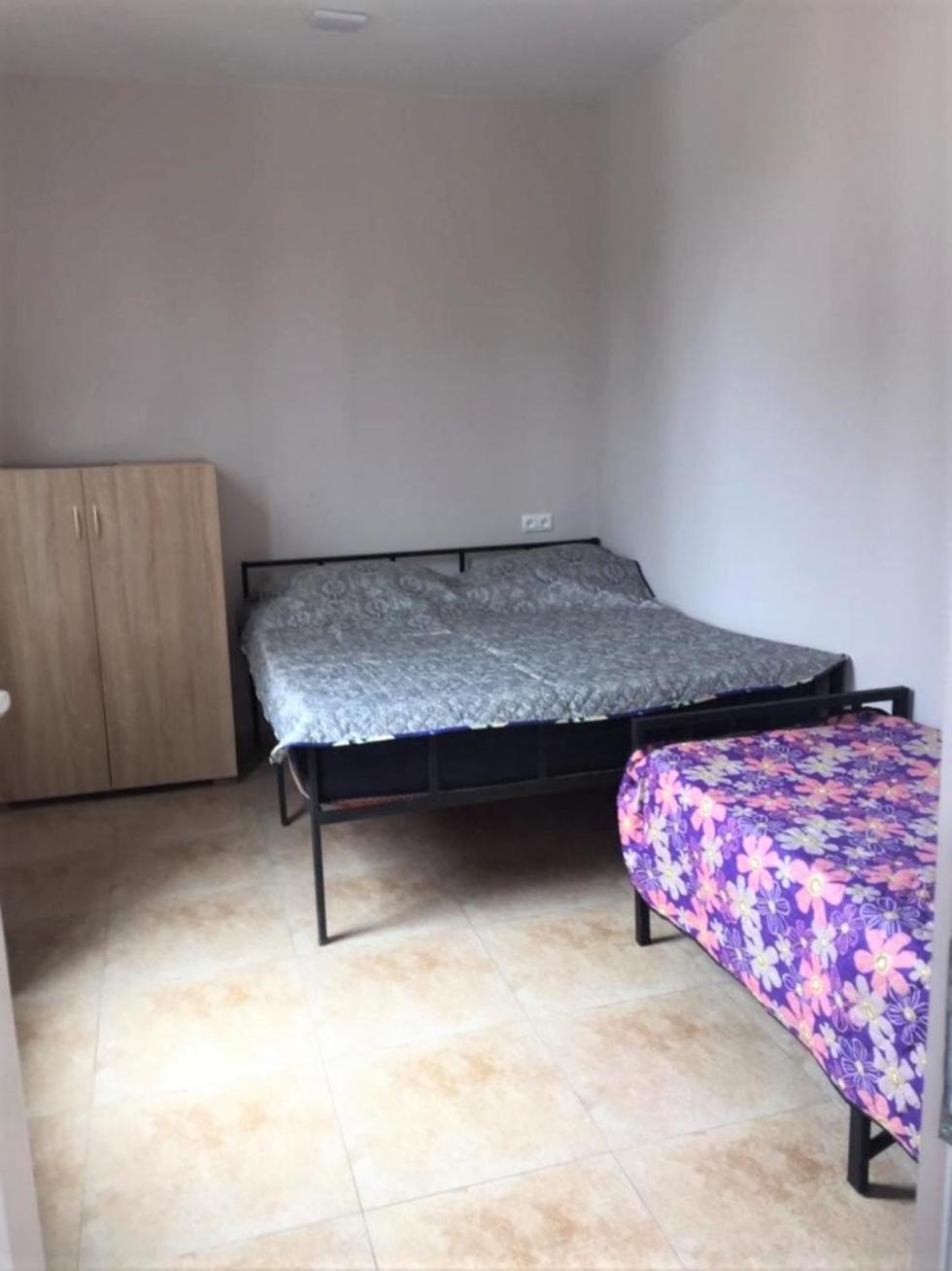 3-bedroom Apartment in Ureki view 3