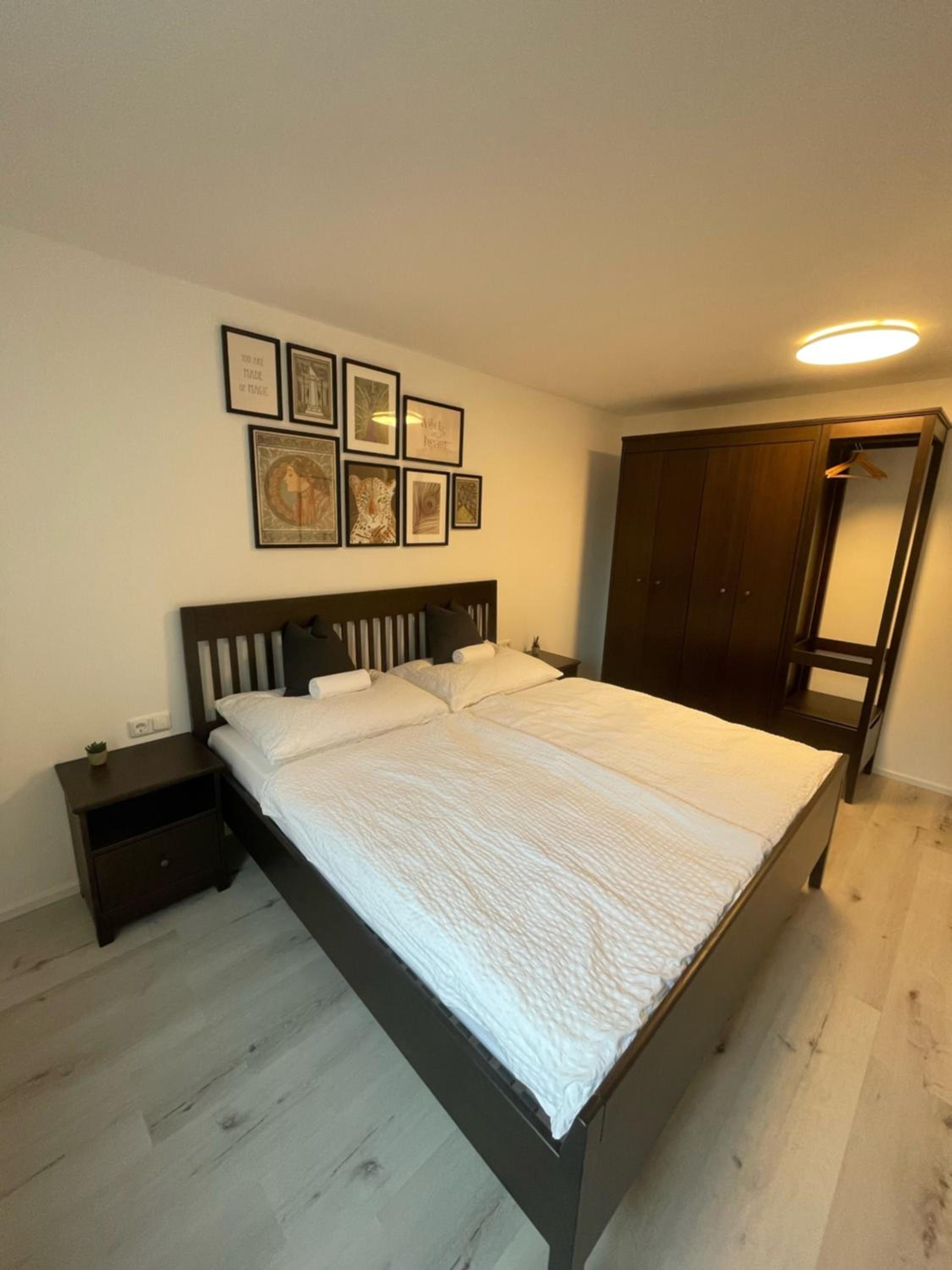 xiApartment - easy self check in&out