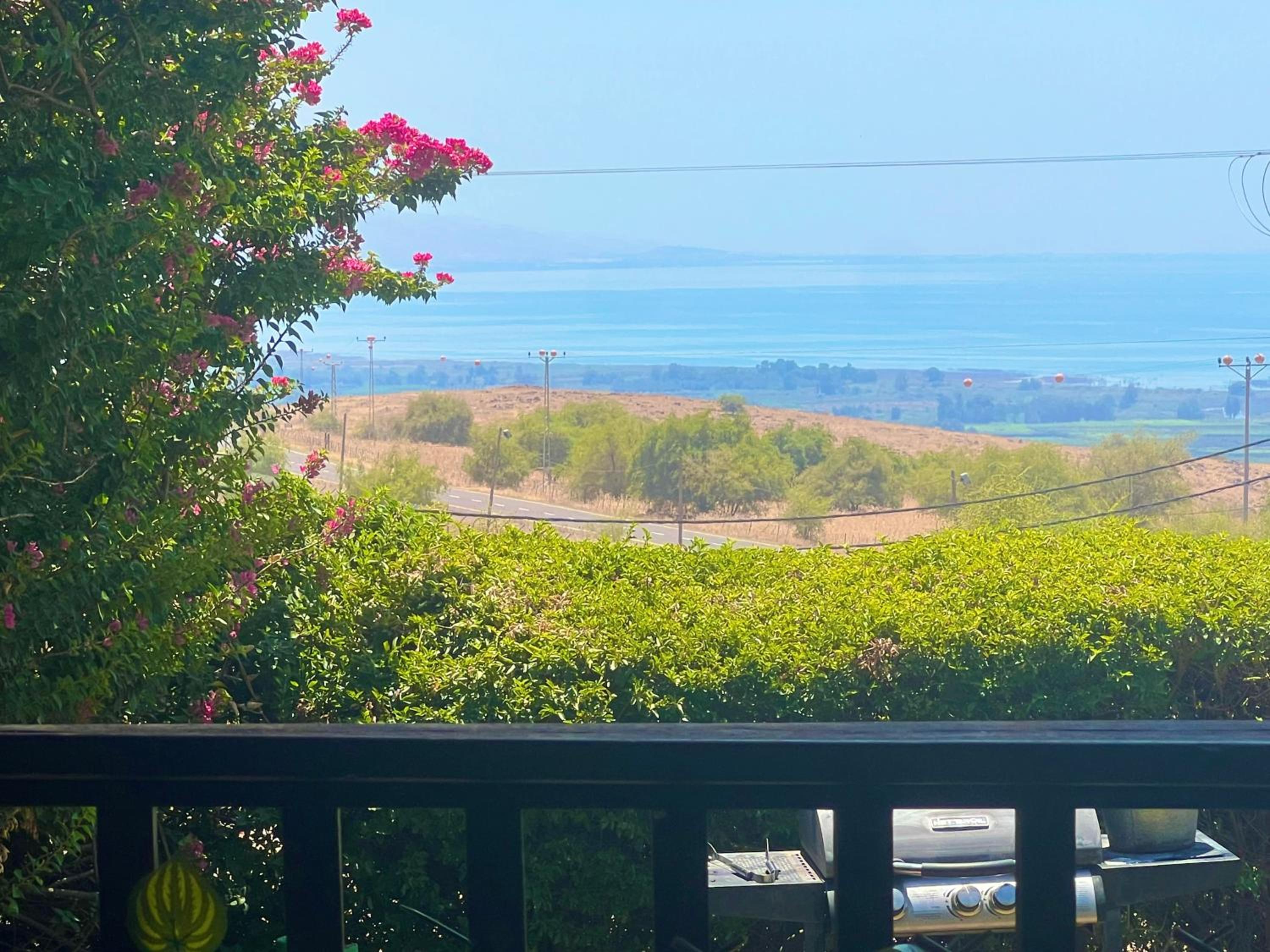 Cabin Eretz Ha-Kineret view 4