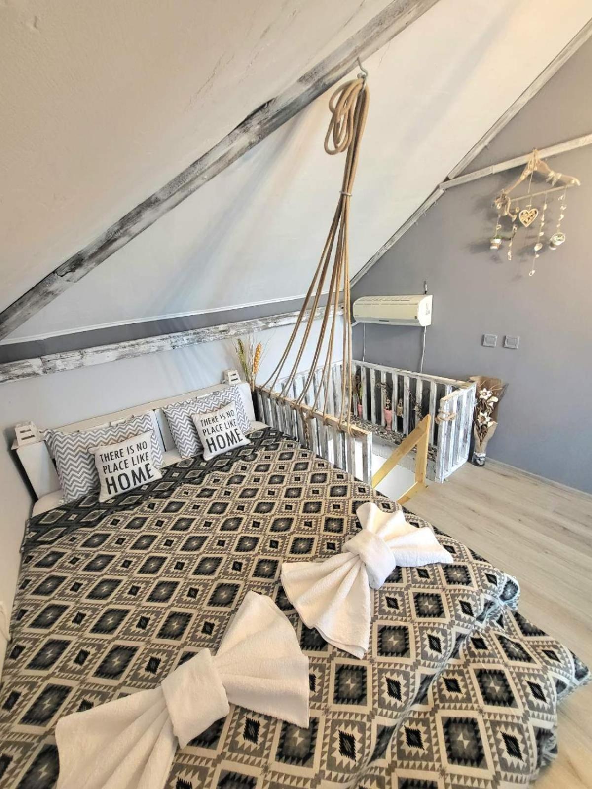 Penthouse Apartments PERLA, Vasiliko