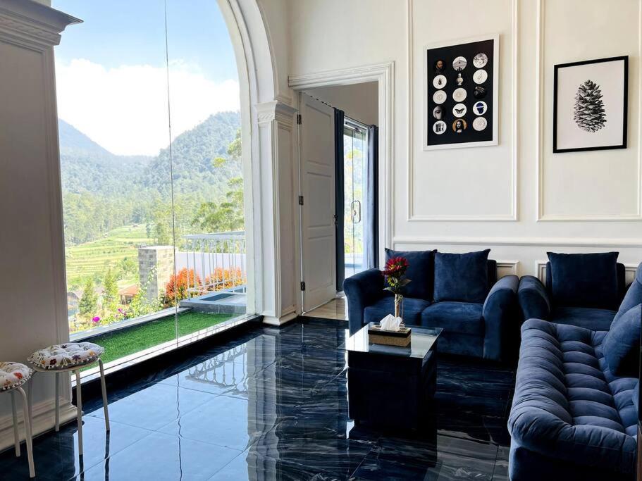 Skyline BlueDome Villa Ciwidey