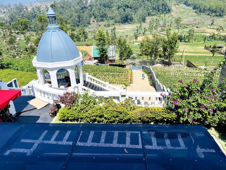 Skyline BlueDome Villa Ciwidey