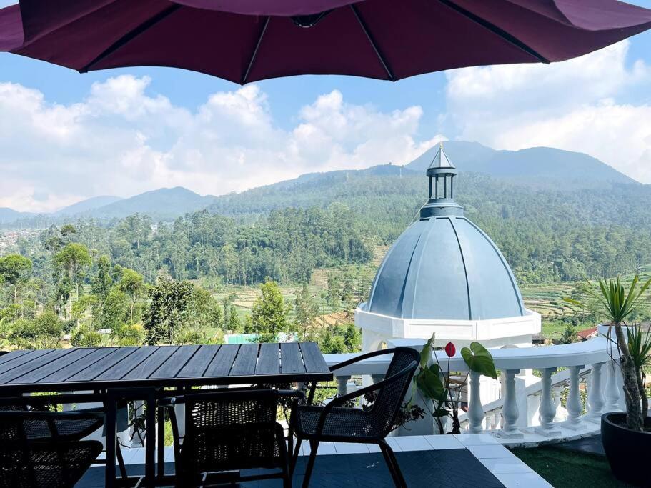 Skyline BlueDome Villa Ciwidey