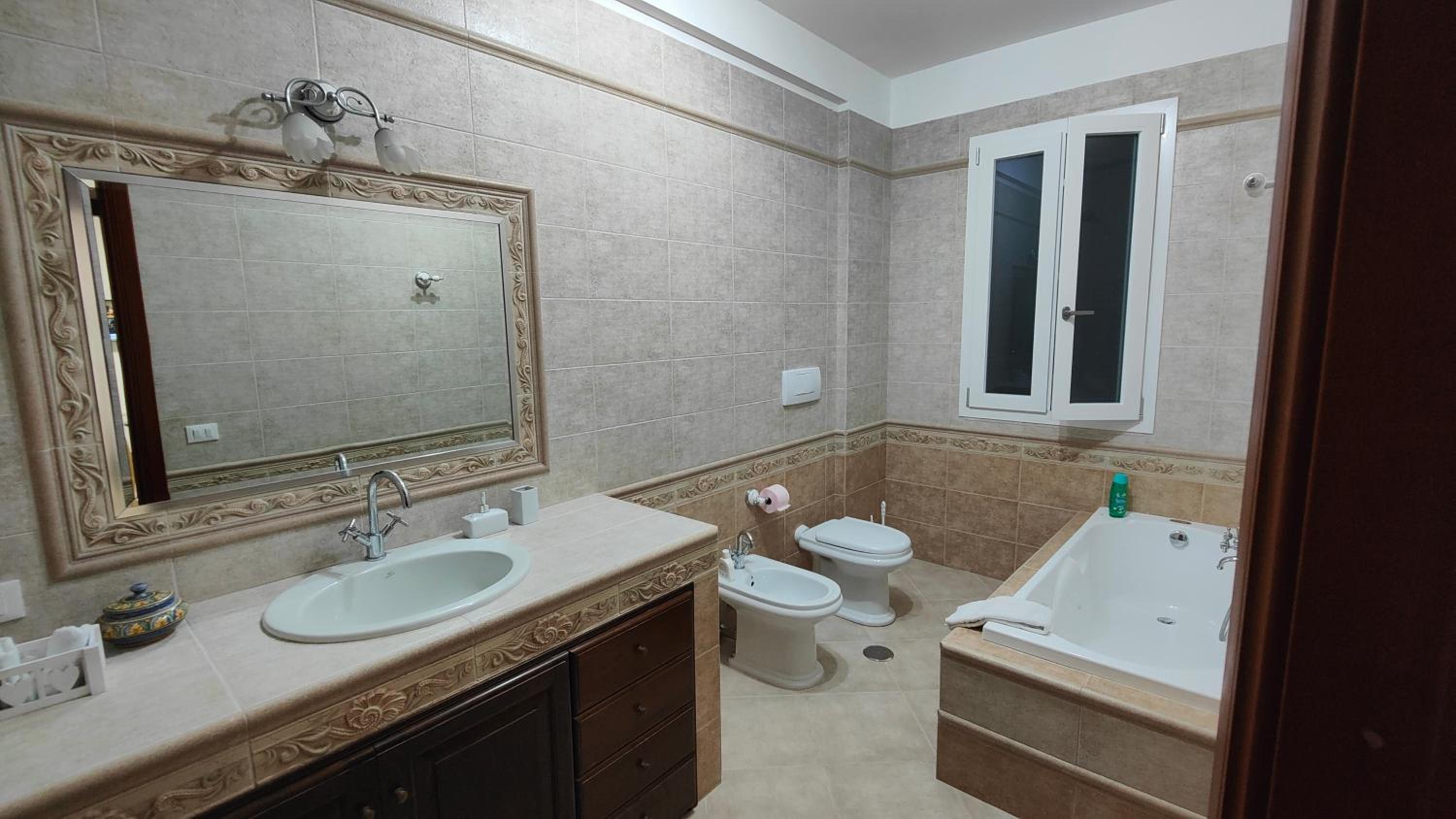 Helianthus Rooms