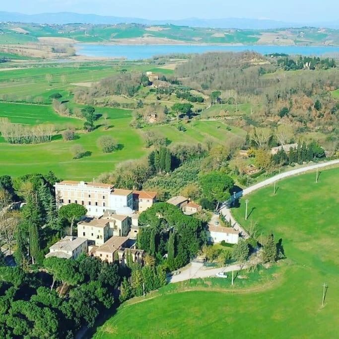 Tenuta Granducale Dolciano suite with pool view 3